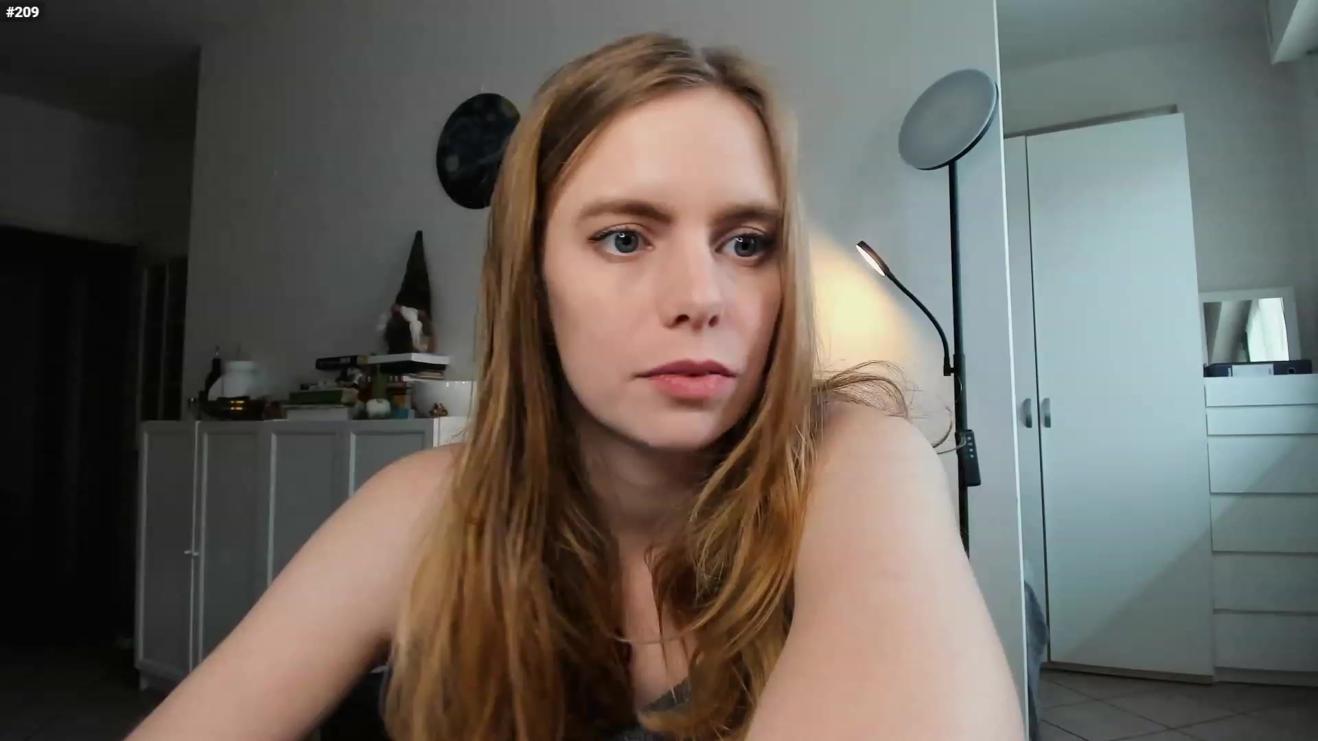 Gallery image thumbnail from Personage's myfreecams stream on, 03/06/2023, 15:51 image 9 of 20