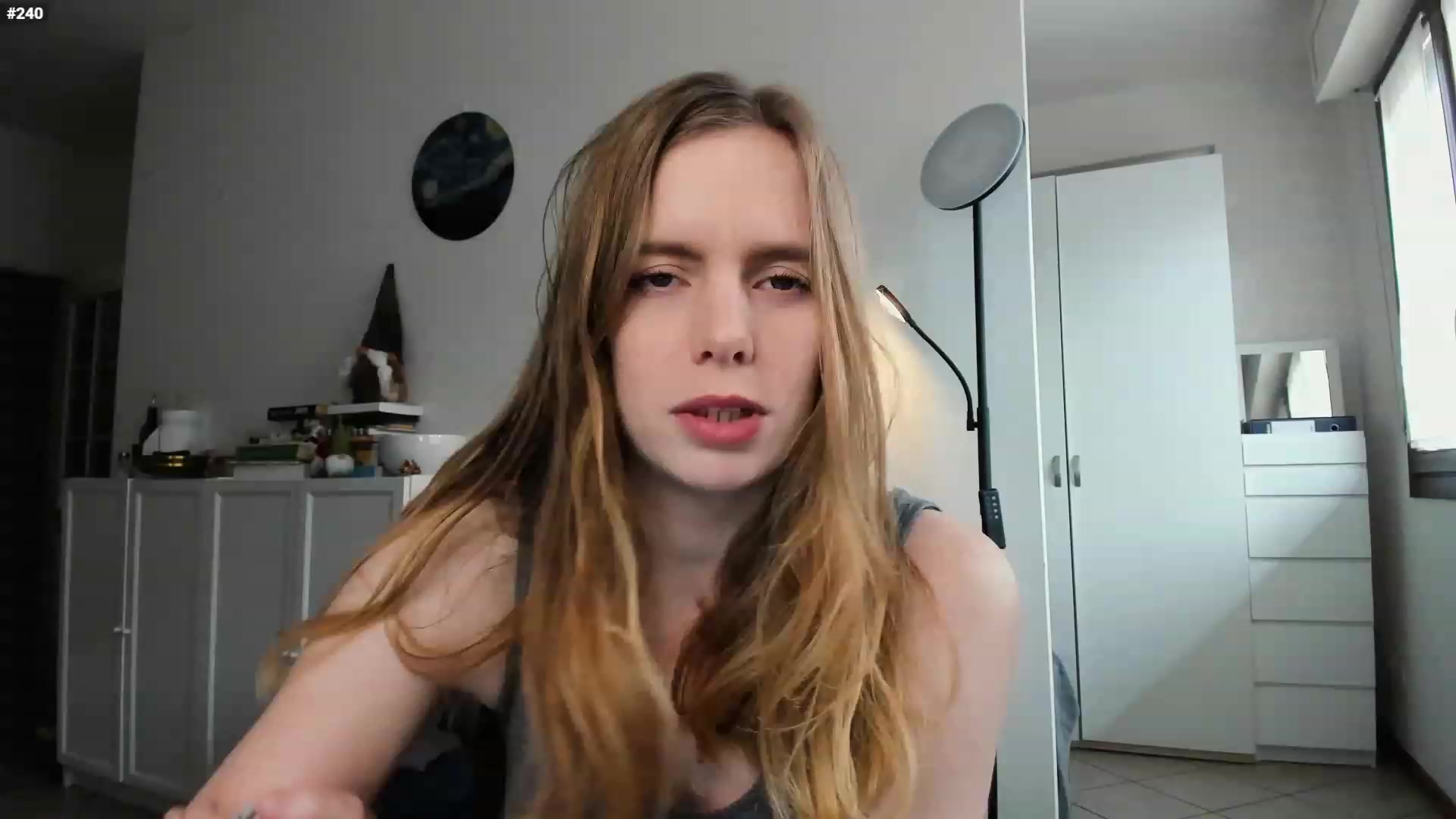 Gallery image thumbnail from Personage's myfreecams stream on, 03/06/2023, 15:51 image 5 of 20