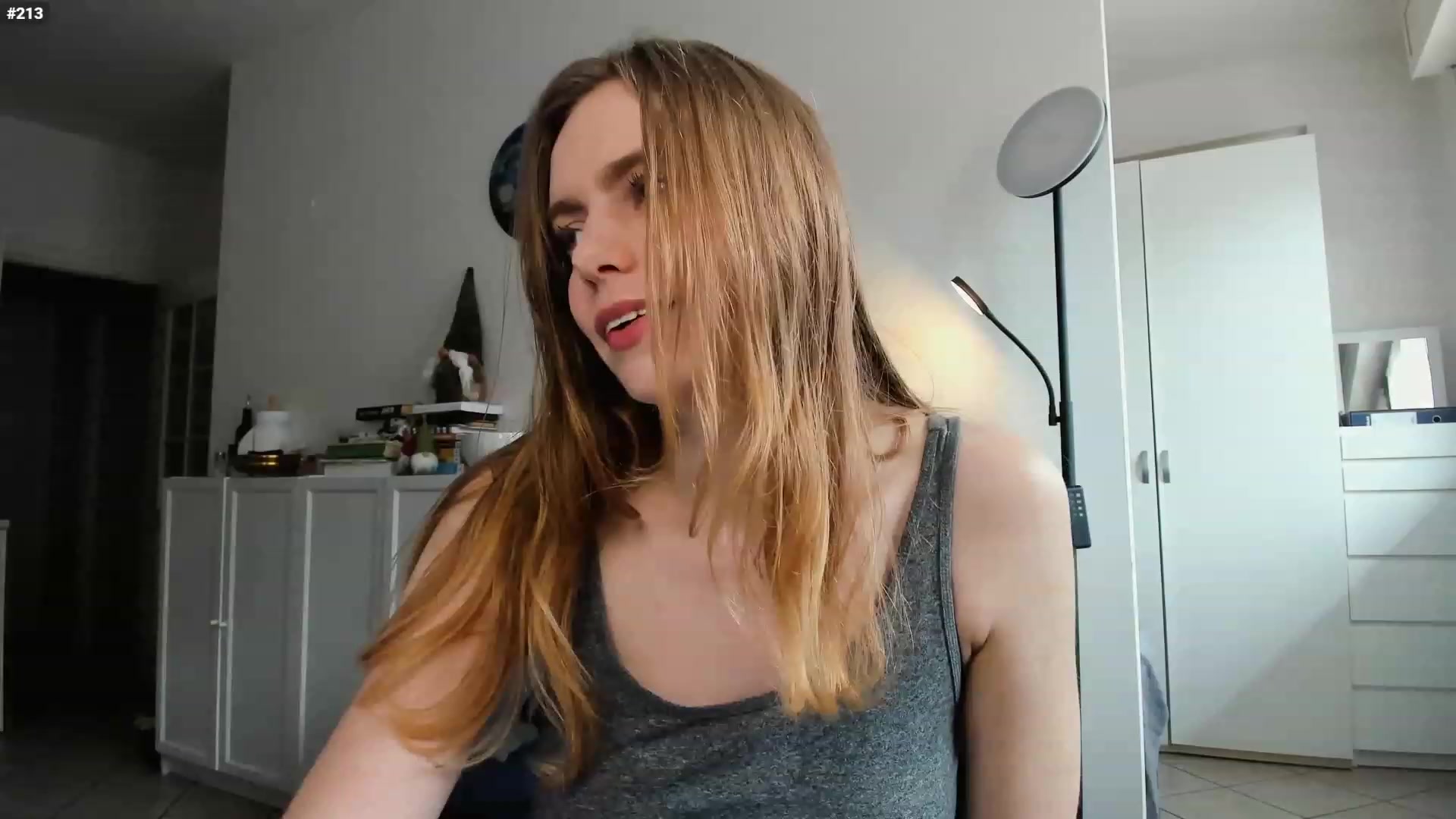Gallery image thumbnail from Personage's myfreecams stream on, 03/06/2023, 15:51 image 6 of 20