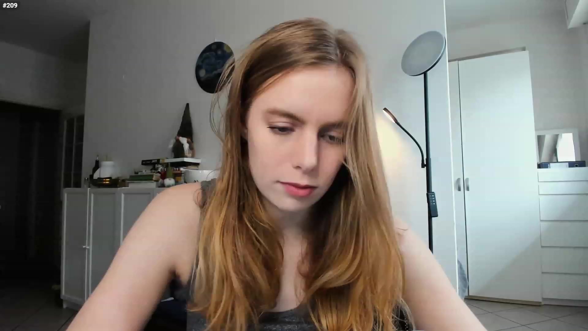 Gallery image thumbnail from Personage's myfreecams stream on, 03/06/2023, 15:51 image 8 of 20