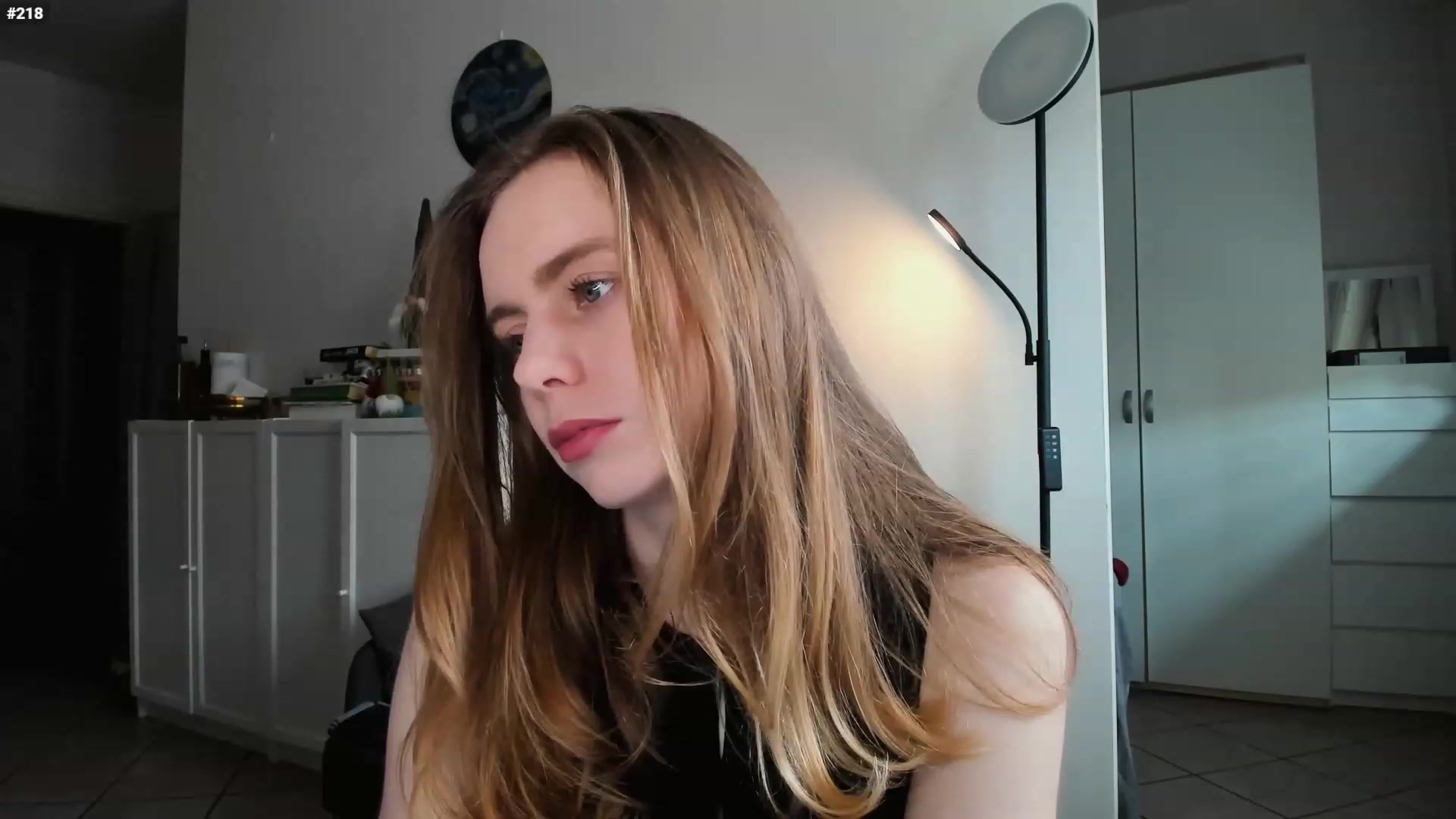 Gallery image thumbnail from Personage's myfreecams stream on, 03/07/2023, 14:32 image 17 of 20