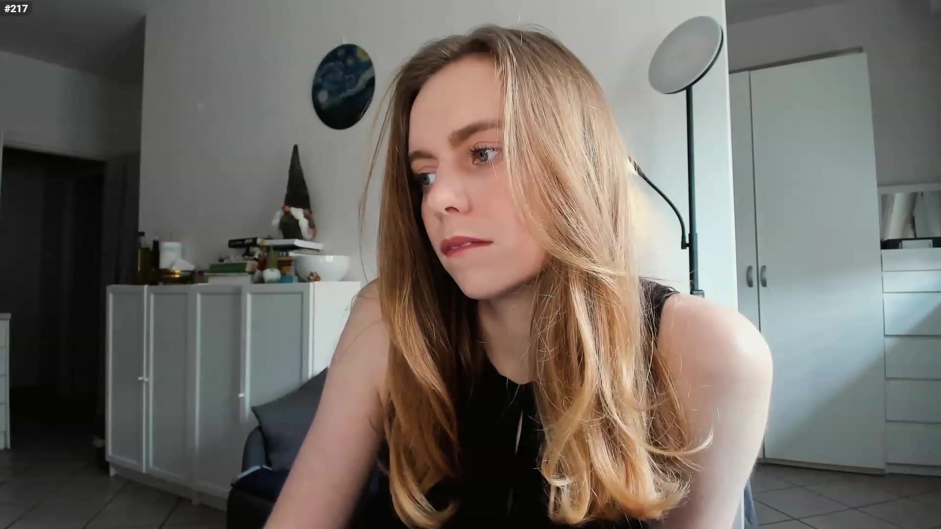 Gallery image thumbnail from Personage's myfreecams stream on, 03/07/2023, 14:32 image 2 of 20