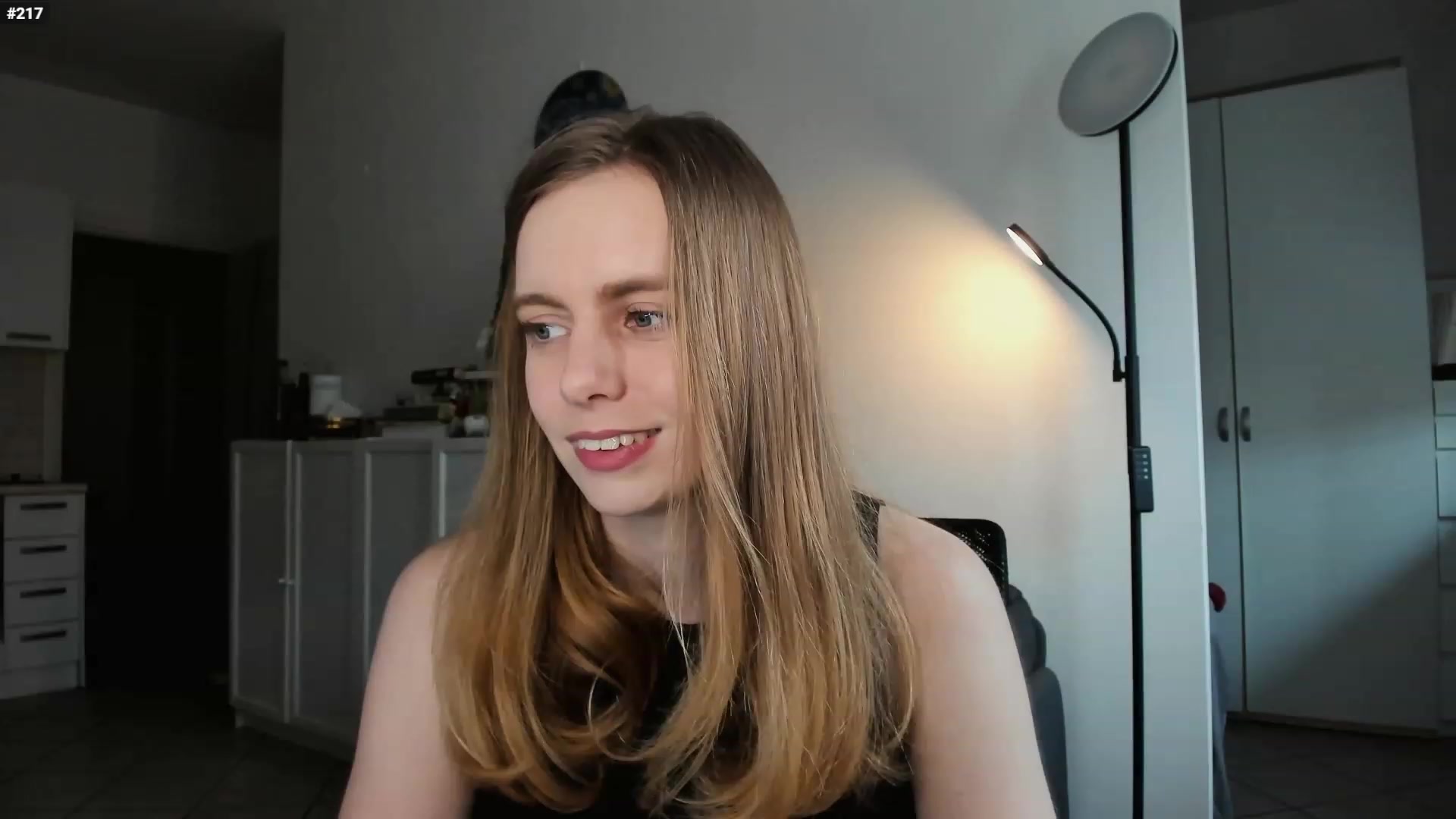 Gallery image thumbnail from Personage's myfreecams stream on, 03/07/2023, 14:32 image 10 of 20