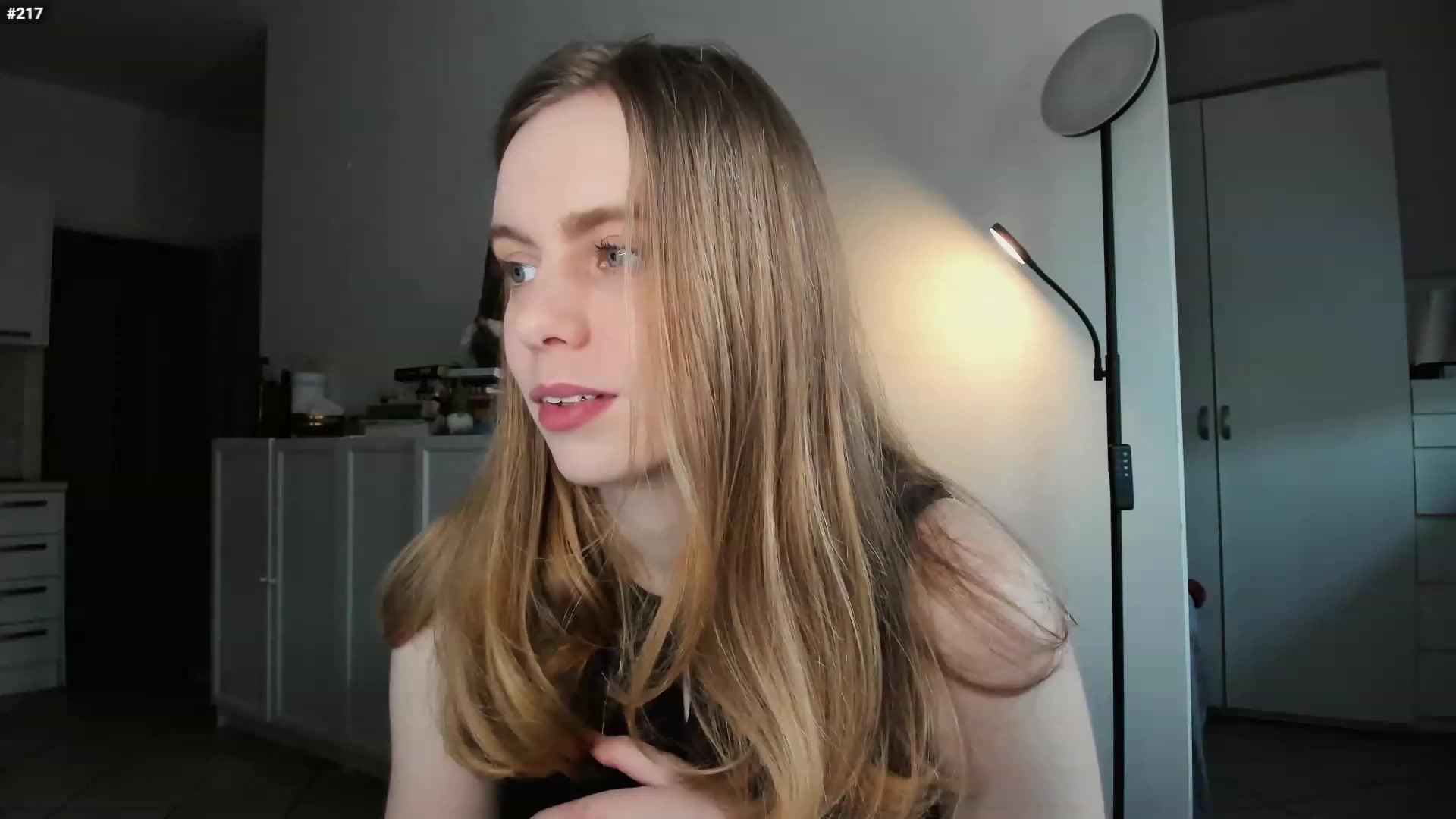 Gallery image thumbnail from Personage's myfreecams stream on, 03/07/2023, 14:32 image 6 of 20