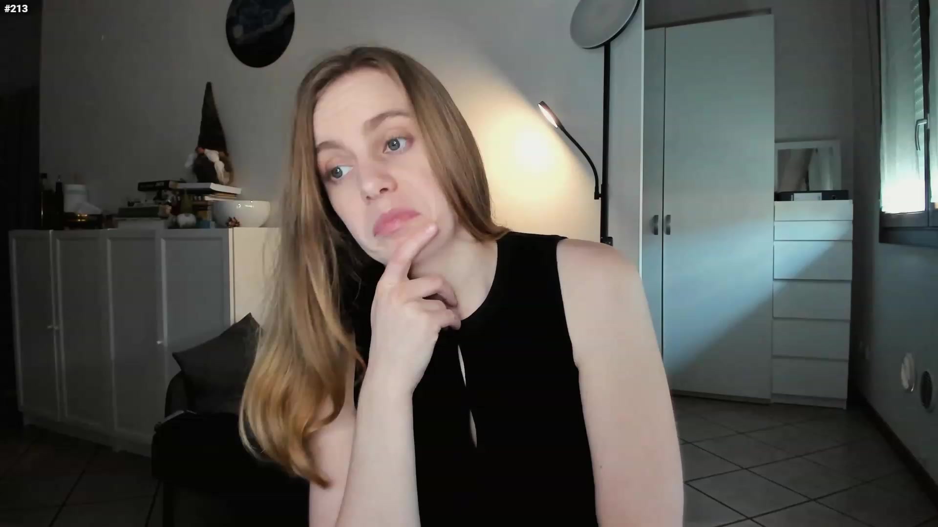 Gallery image thumbnail from Personage's myfreecams stream on, 03/07/2023, 16:11 image 5 of 20