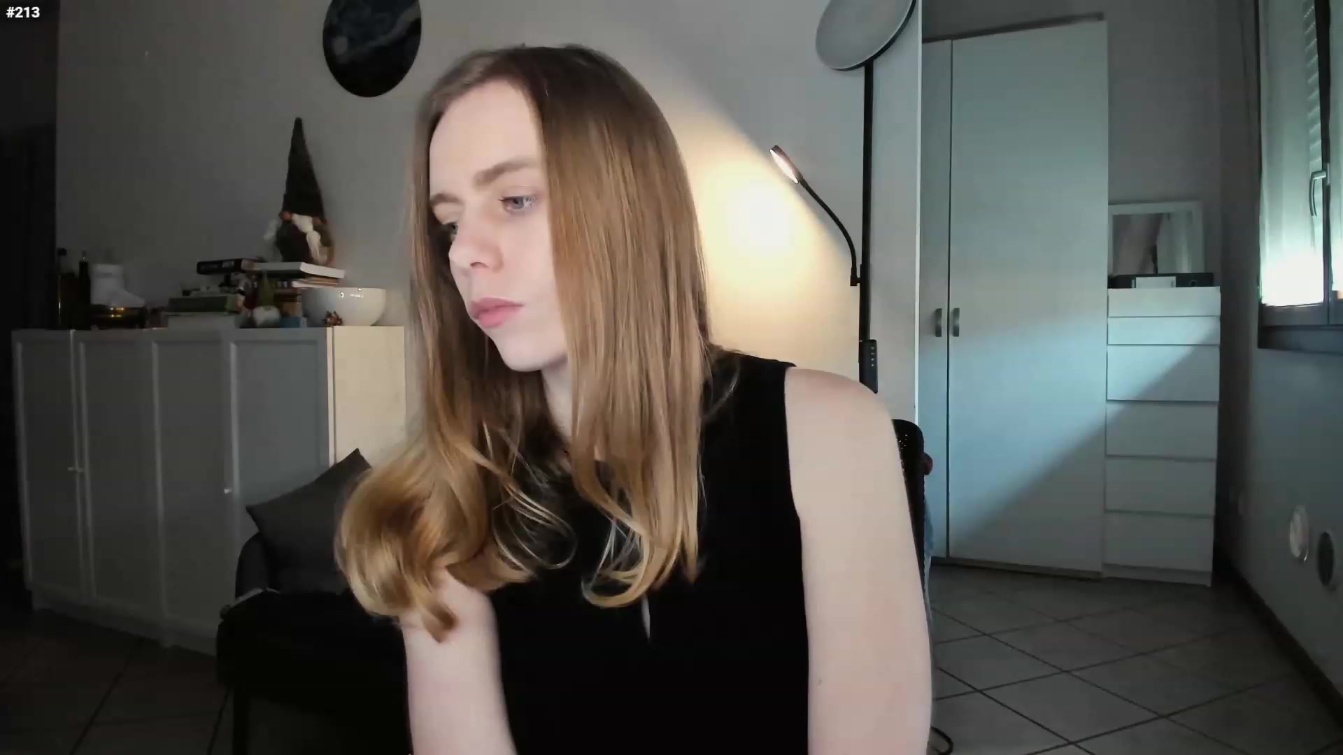 Gallery image thumbnail from Personage's myfreecams stream on, 03/07/2023, 16:11 image 4 of 20