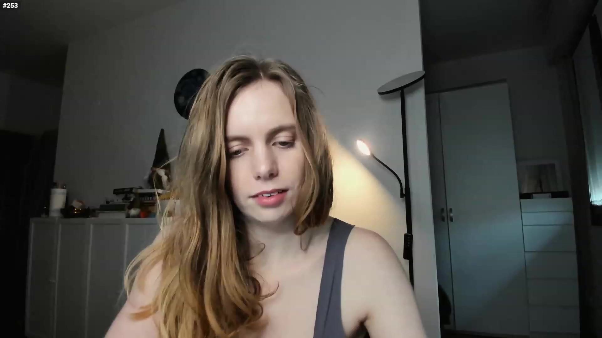 Gallery image thumbnail from Personage's myfreecams stream on, 03/08/2023, 15:18 image 18 of 20