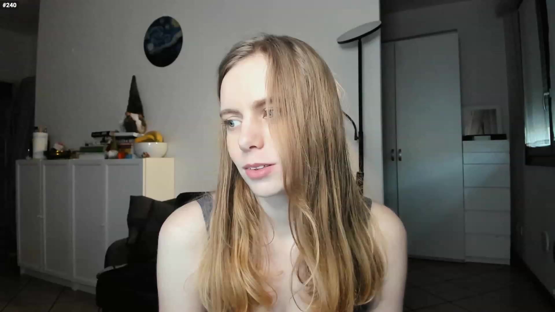 Gallery image thumbnail from Personage's myfreecams stream on, 03/08/2023, 16:05 image 1 of 20