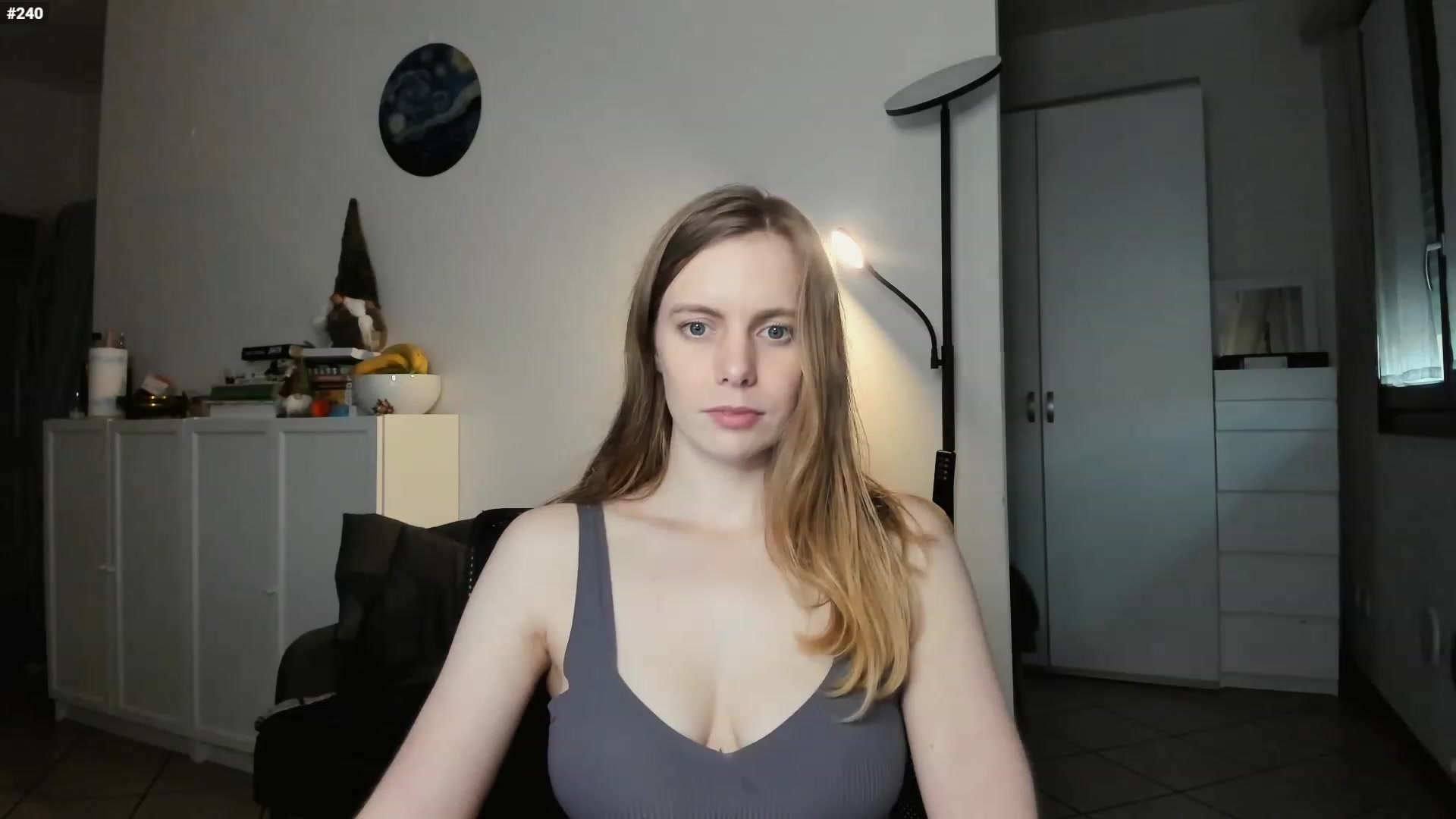 Gallery image thumbnail from Personage's myfreecams stream on, 03/08/2023, 16:05 image 4 of 20