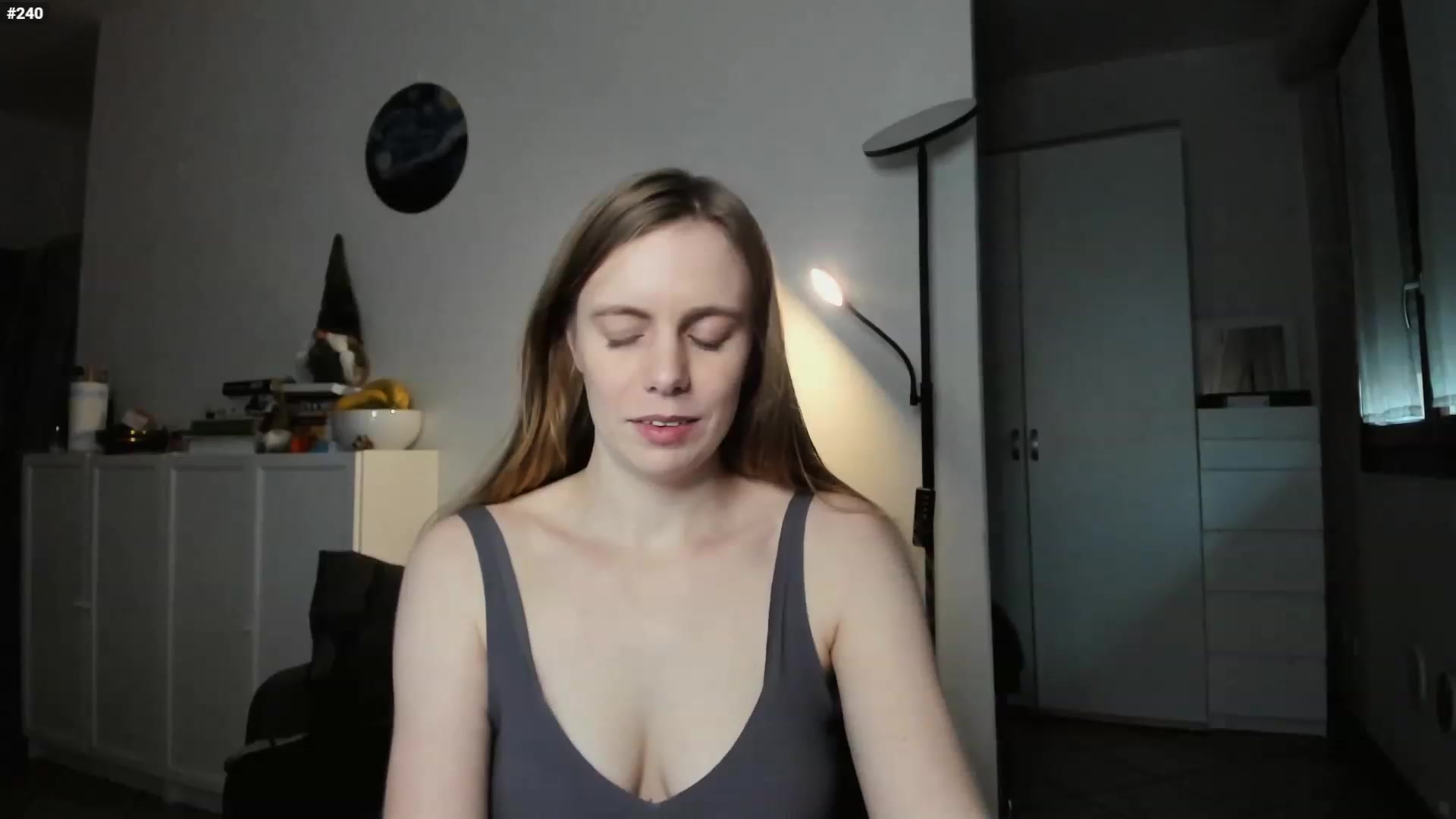 Gallery image thumbnail from Personage's myfreecams stream on, 03/08/2023, 16:05 image 17 of 20