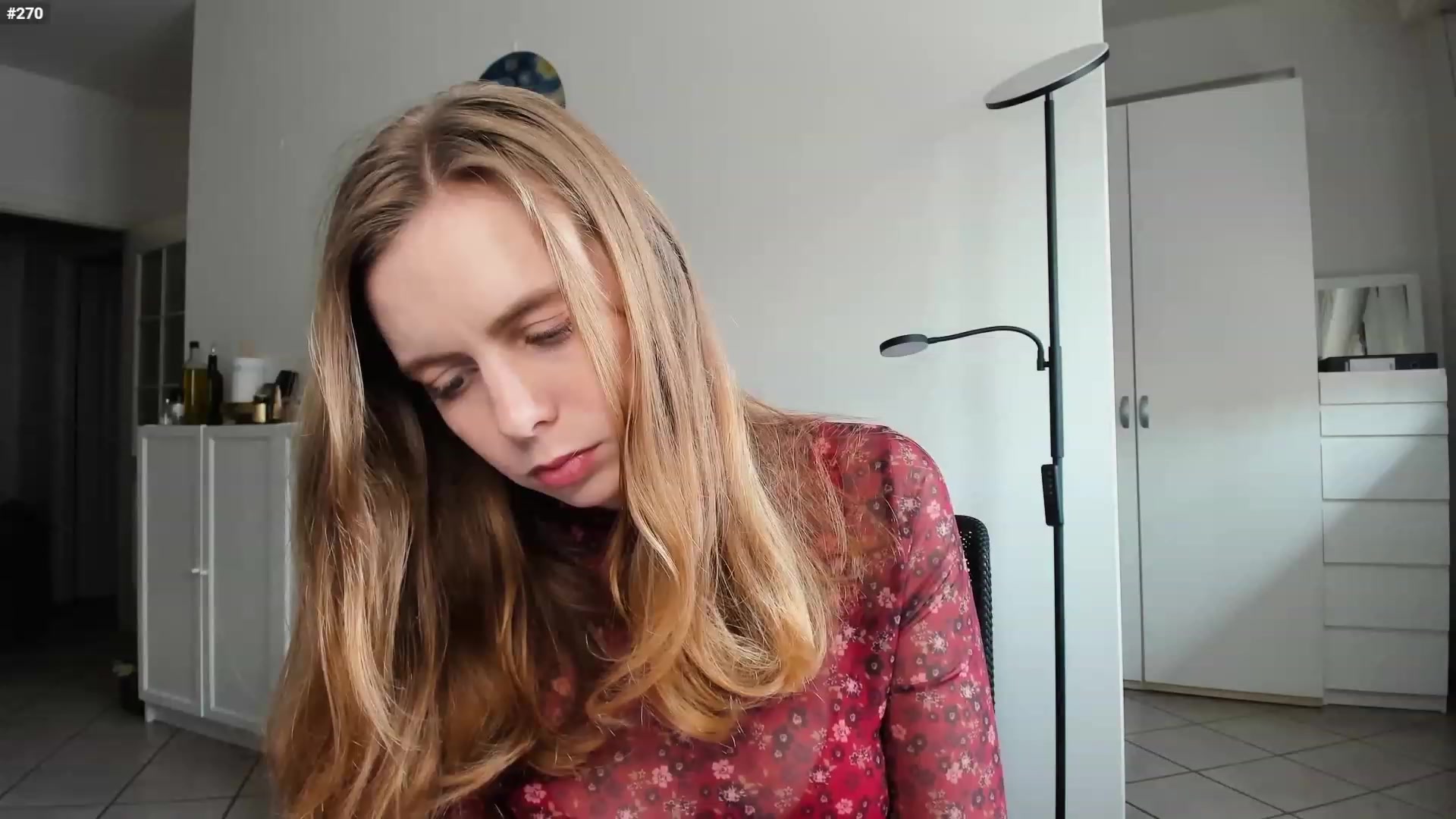 Gallery image thumbnail from Personage's myfreecams stream on, 03/09/2023, 15:34 image 5 of 20