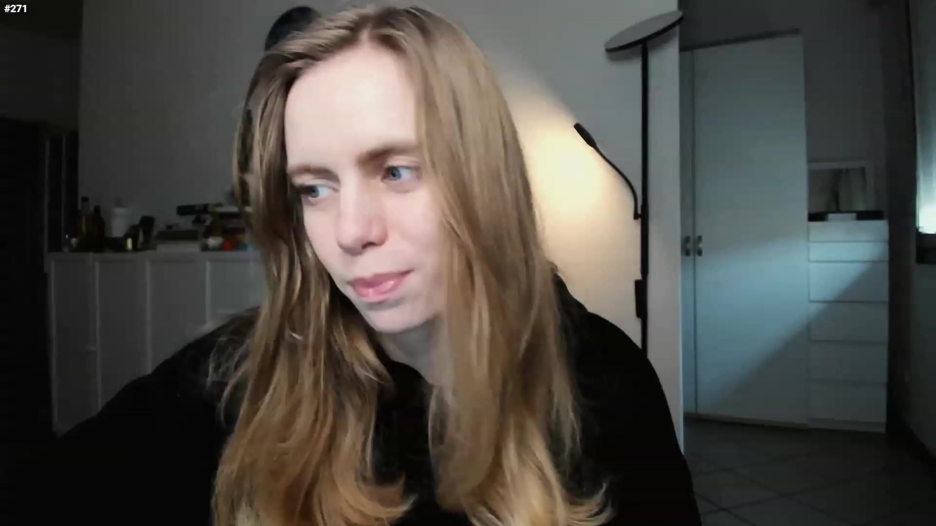 Gallery image thumbnail from Personage's myfreecams stream on, 03/09/2023, 16:11 image 15 of 20