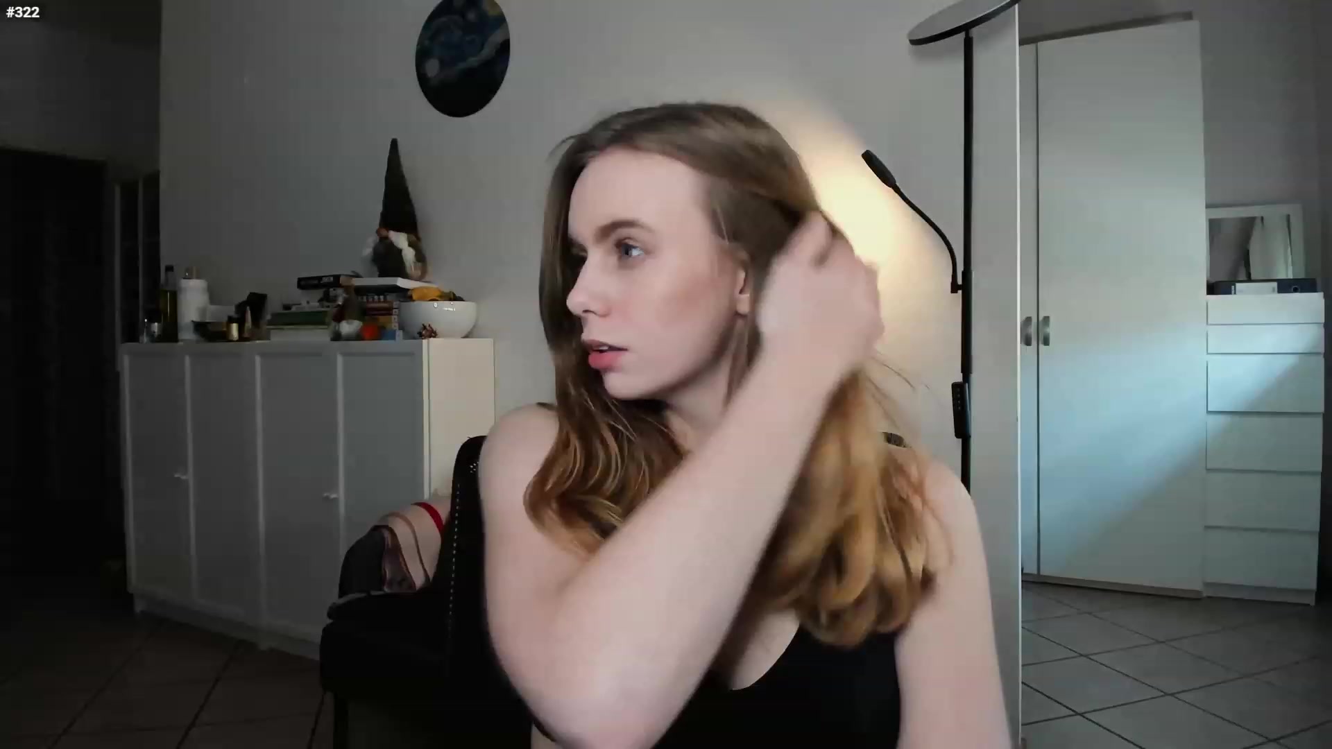 Gallery image thumbnail from Personage's myfreecams stream on, 03/10/2023, 14:39 image 11 of 20