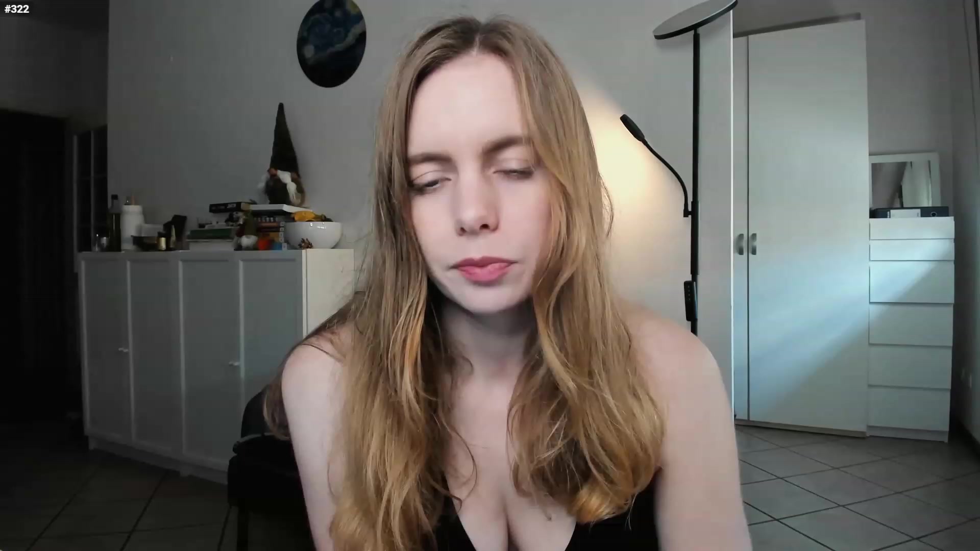 Gallery image thumbnail from Personage's myfreecams stream on, 03/10/2023, 14:39 image 1 of 20