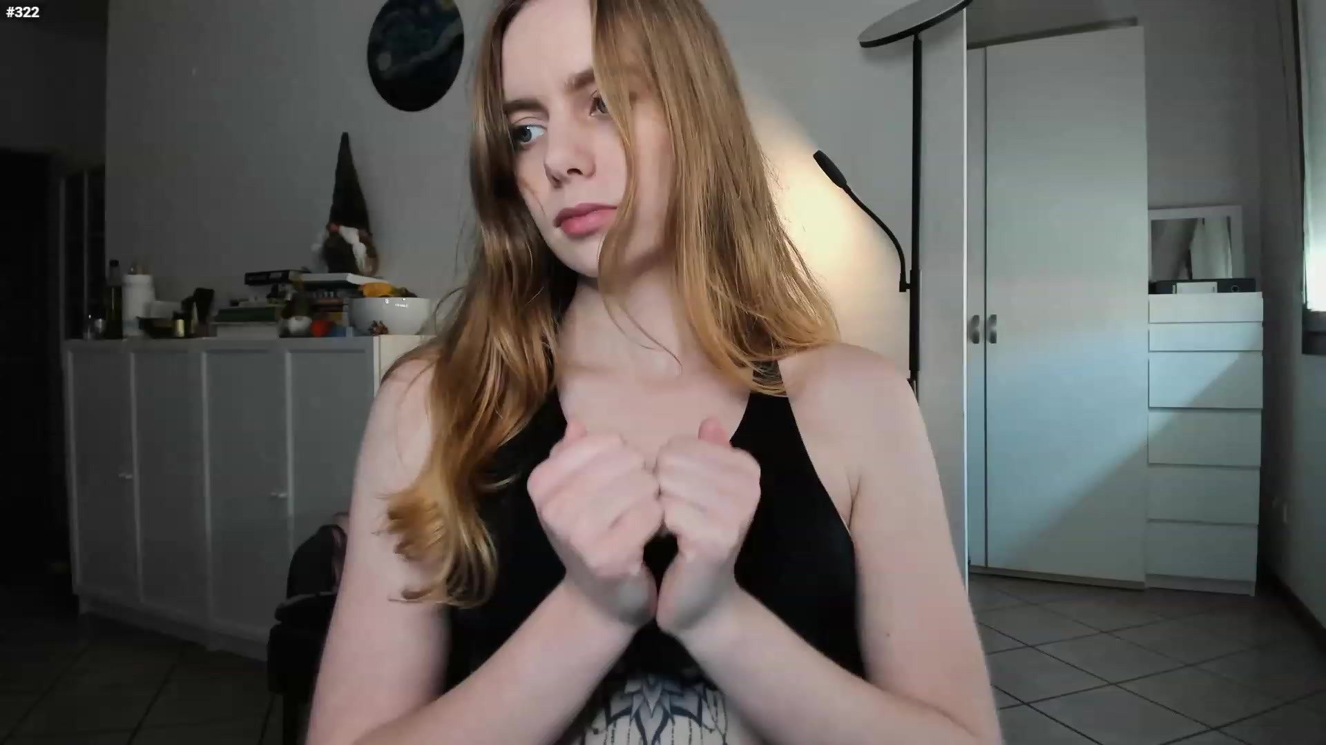 Gallery image thumbnail from Personage's myfreecams stream on, 03/10/2023, 14:39 image 17 of 20