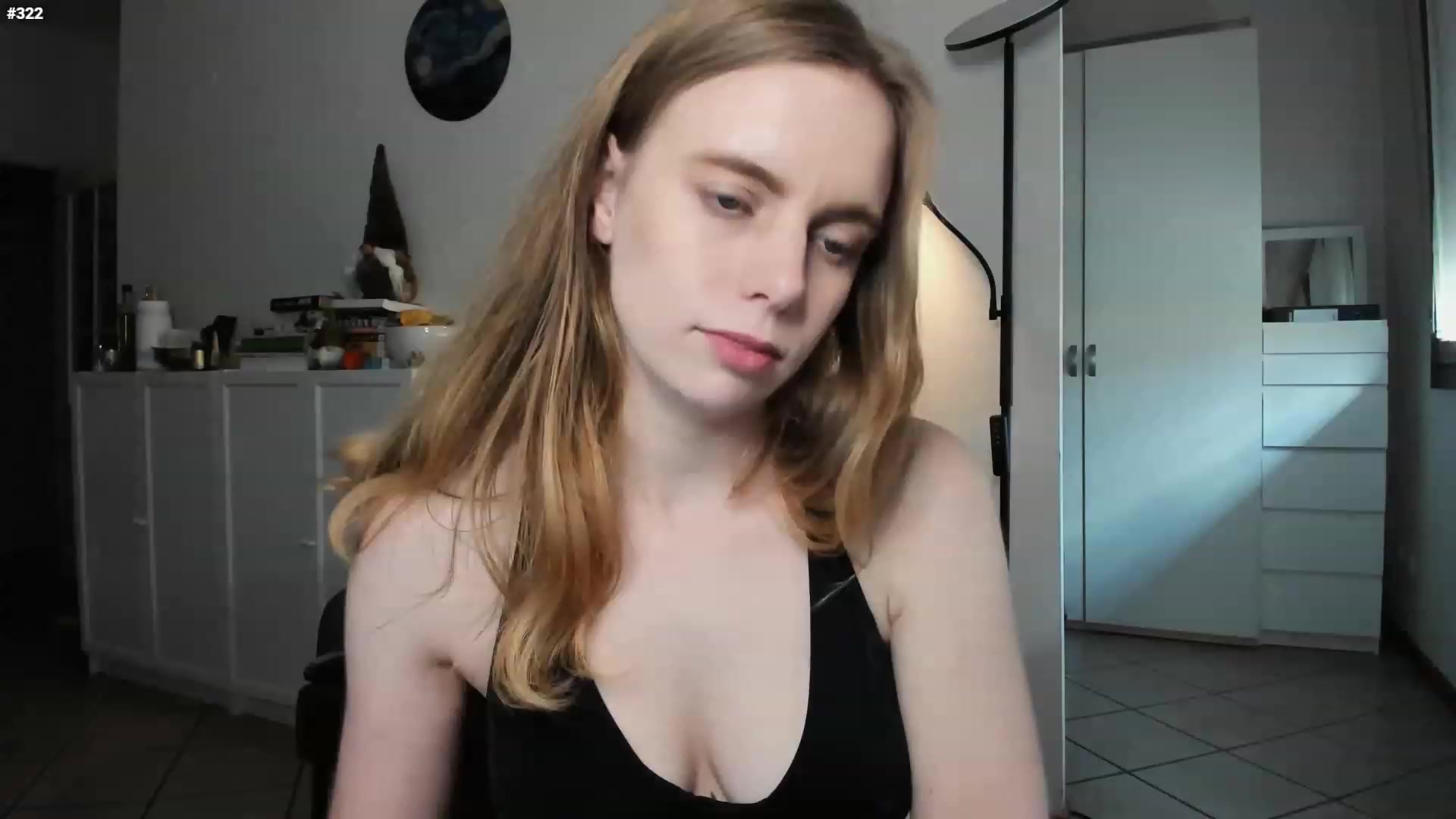 Gallery image thumbnail from Personage's myfreecams stream on, 03/10/2023, 14:39 image 19 of 20