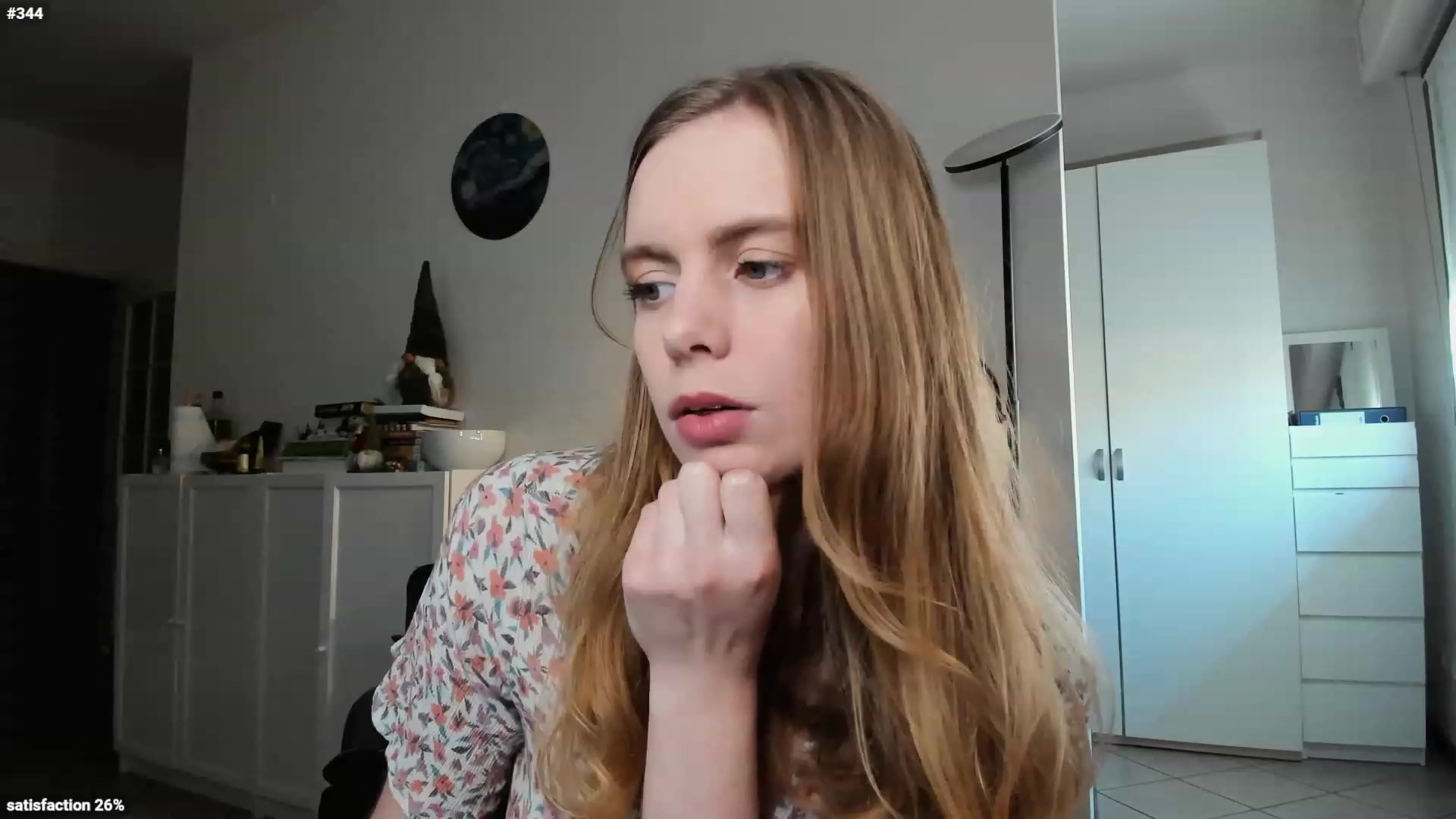 Gallery image thumbnail from Personage's myfreecams stream on, 03/12/2023, 16:16 image 8 of 20
