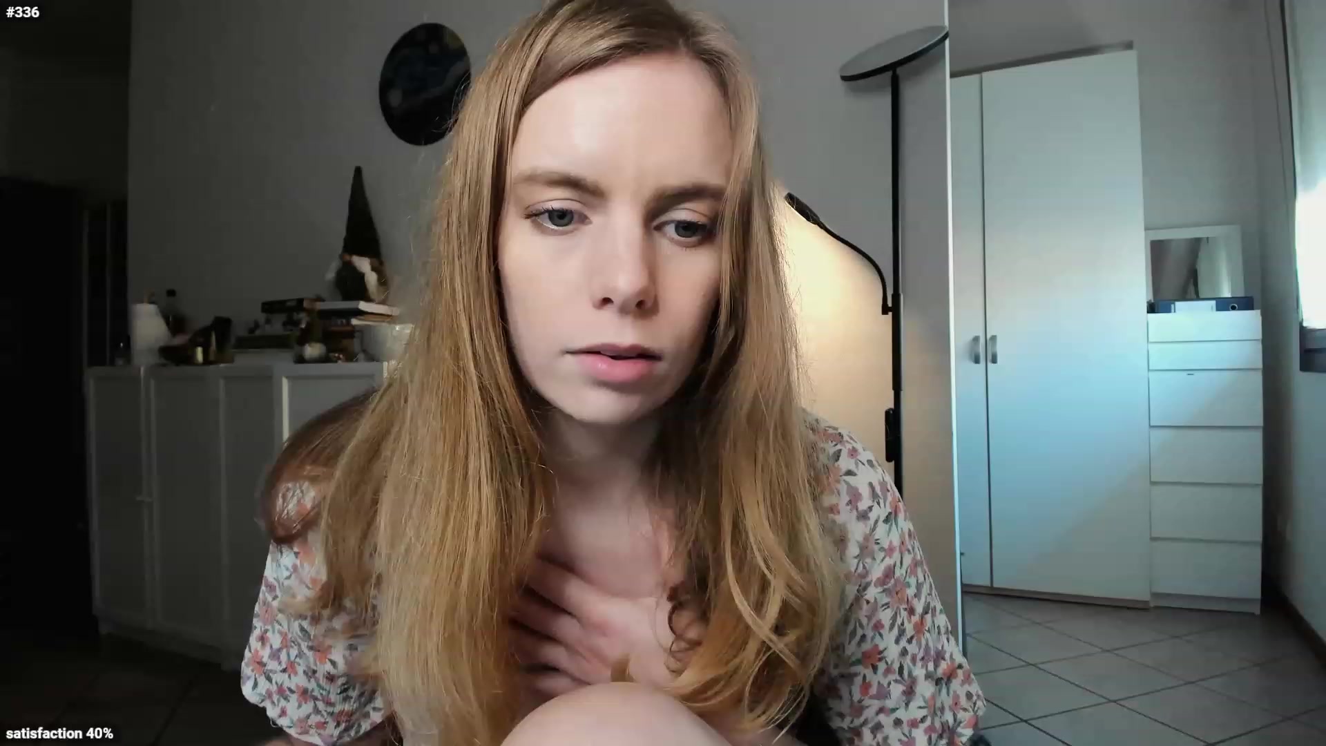 Gallery image thumbnail from Personage's myfreecams stream on, 03/12/2023, 16:16 image 17 of 20