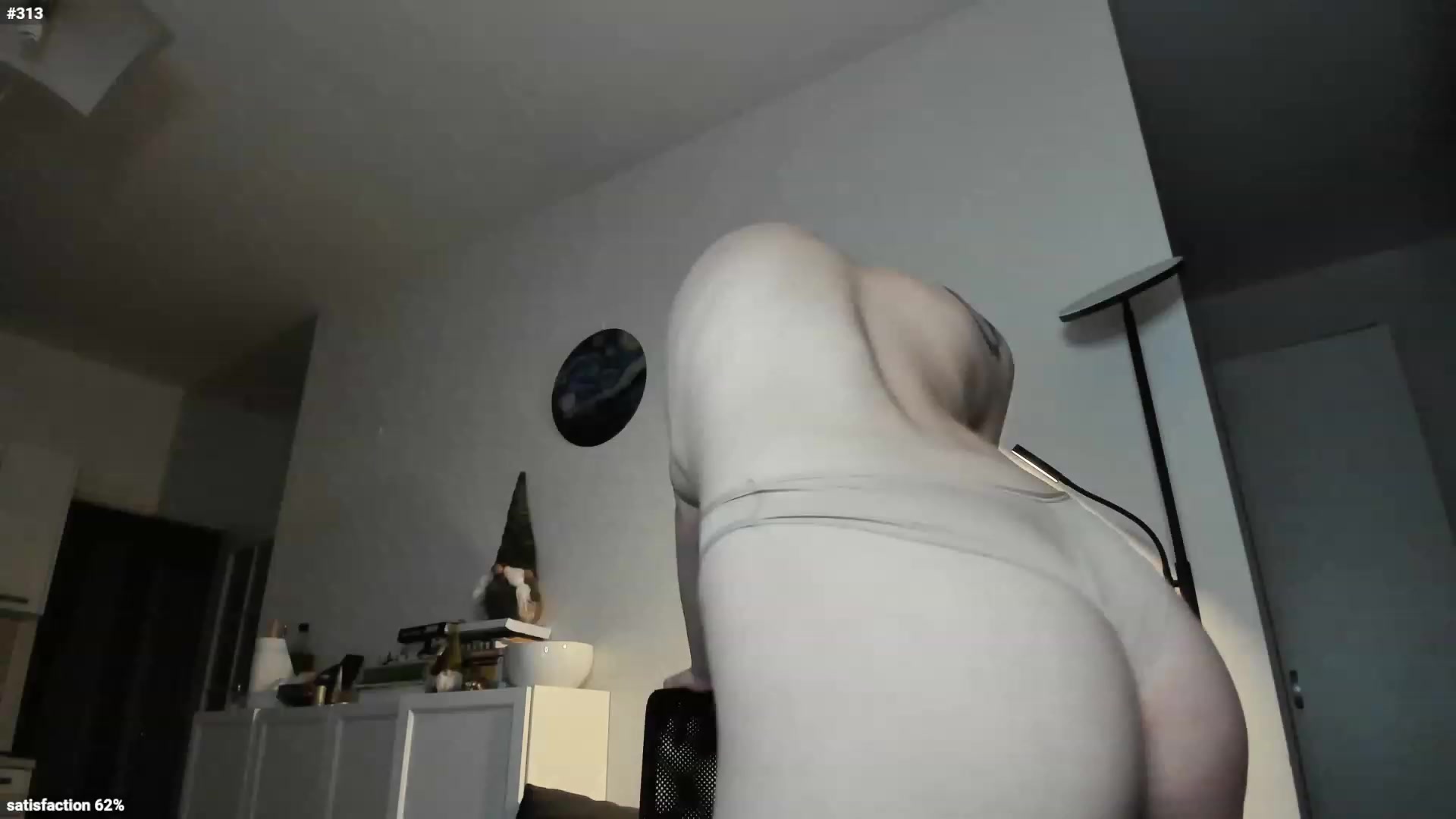 Gallery image thumbnail from Personage's myfreecams stream on, 03/12/2023, 18:46 image 14 of 20