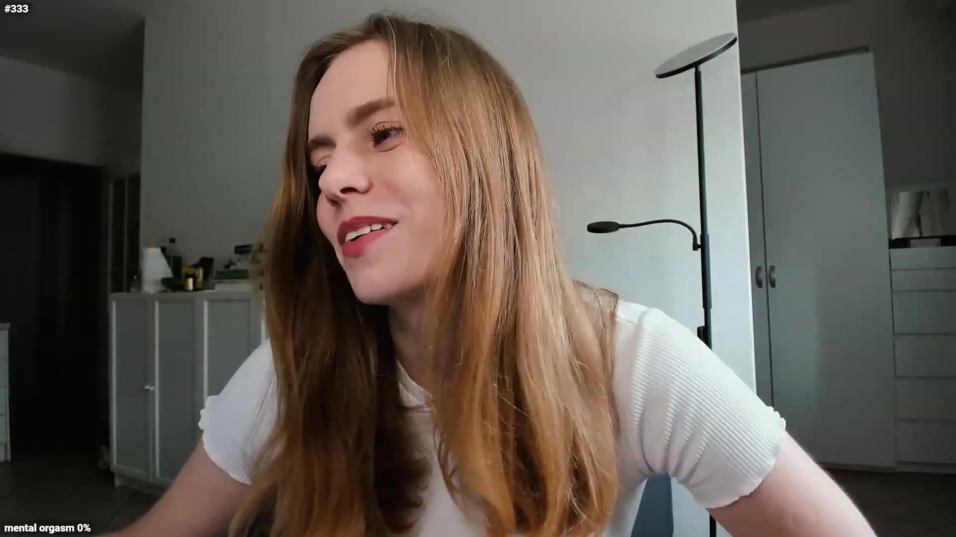 Gallery image thumbnail from Personage's myfreecams stream on, 03/13/2023, 14:03 image 8 of 20