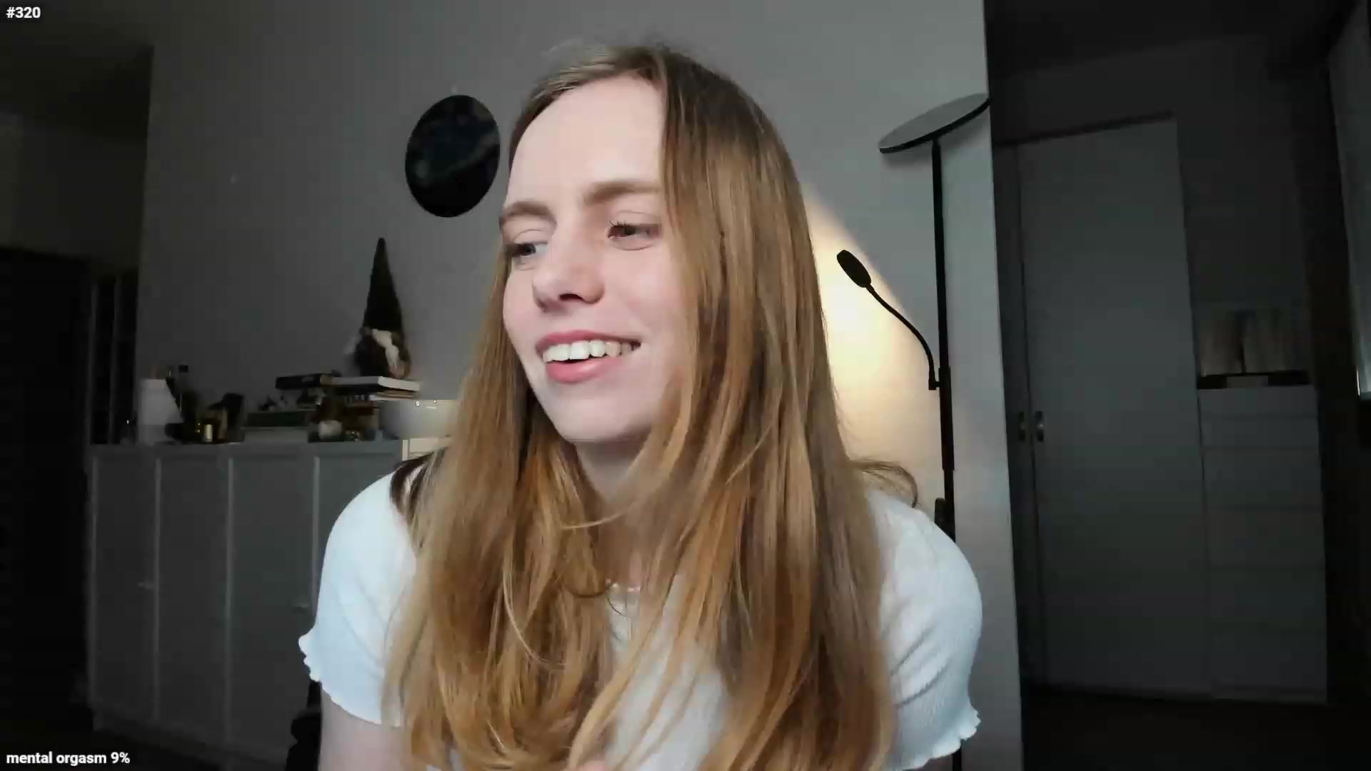 Gallery image thumbnail from Personage's myfreecams stream on, 03/13/2023, 16:48 image 3 of 20