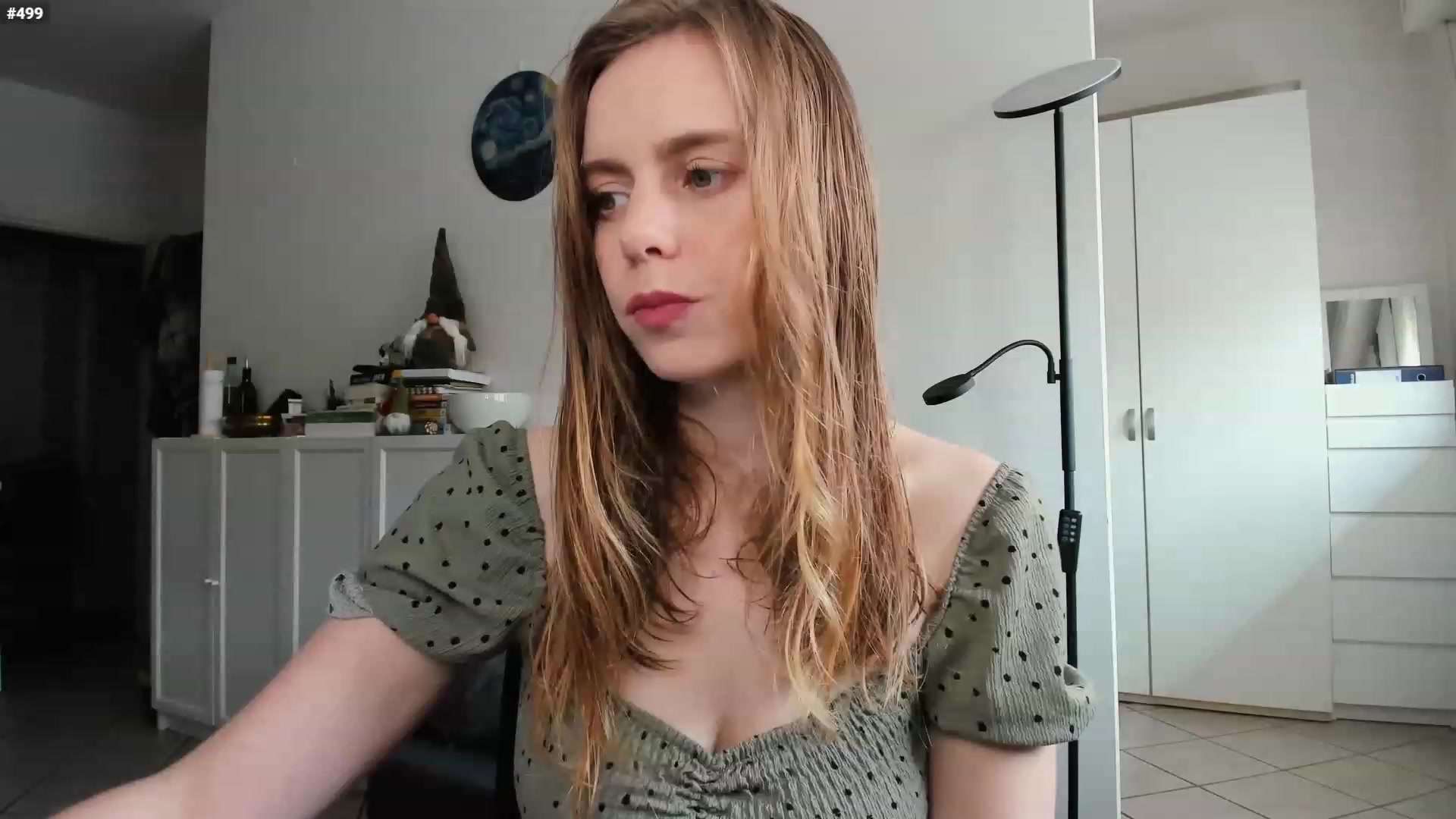 Gallery image thumbnail from Personage's myfreecams stream on, 03/20/2023, 14:17 image 4 of 20