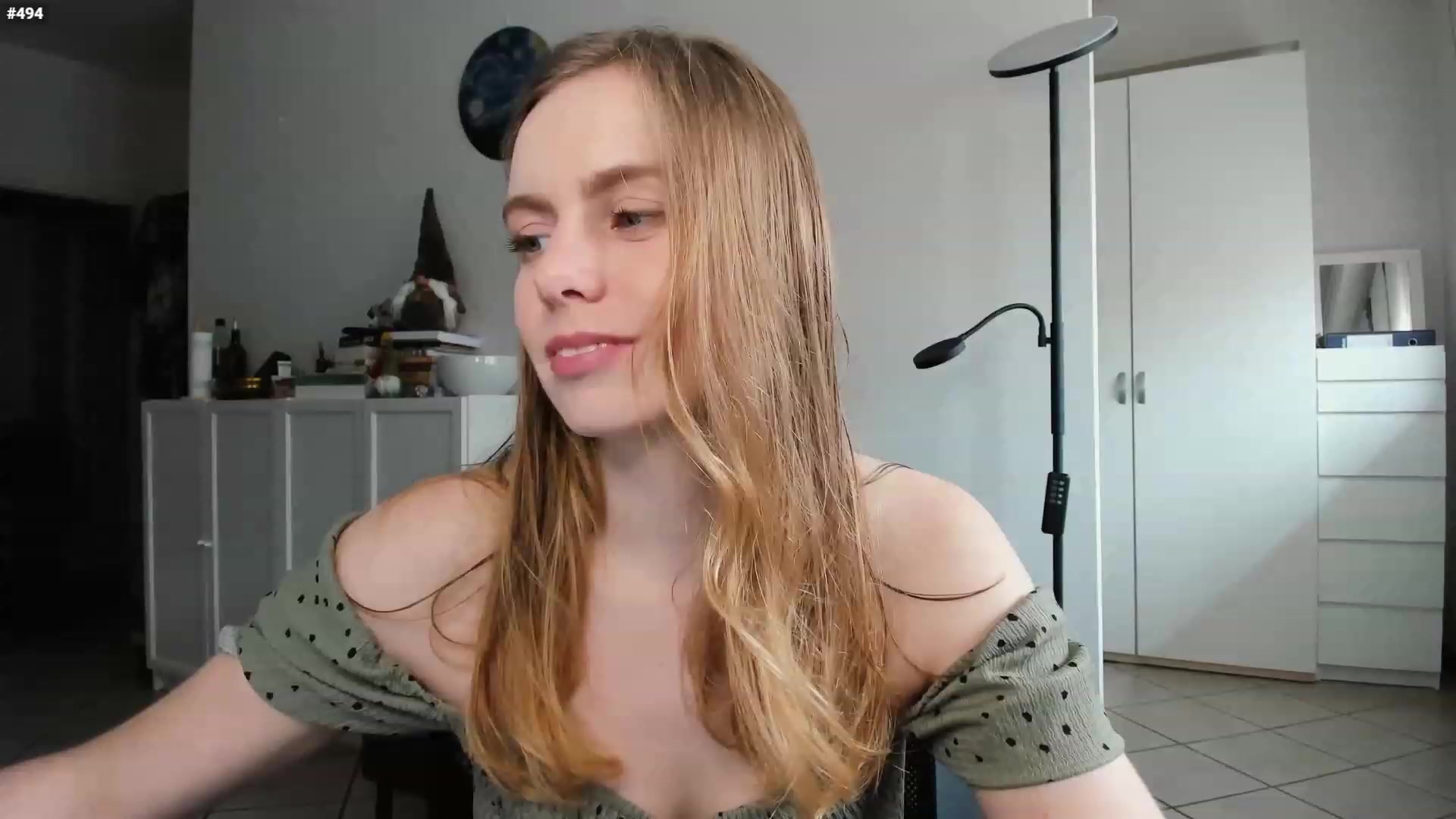 Gallery image thumbnail from Personage's myfreecams stream on, 03/20/2023, 14:17 image 19 of 20