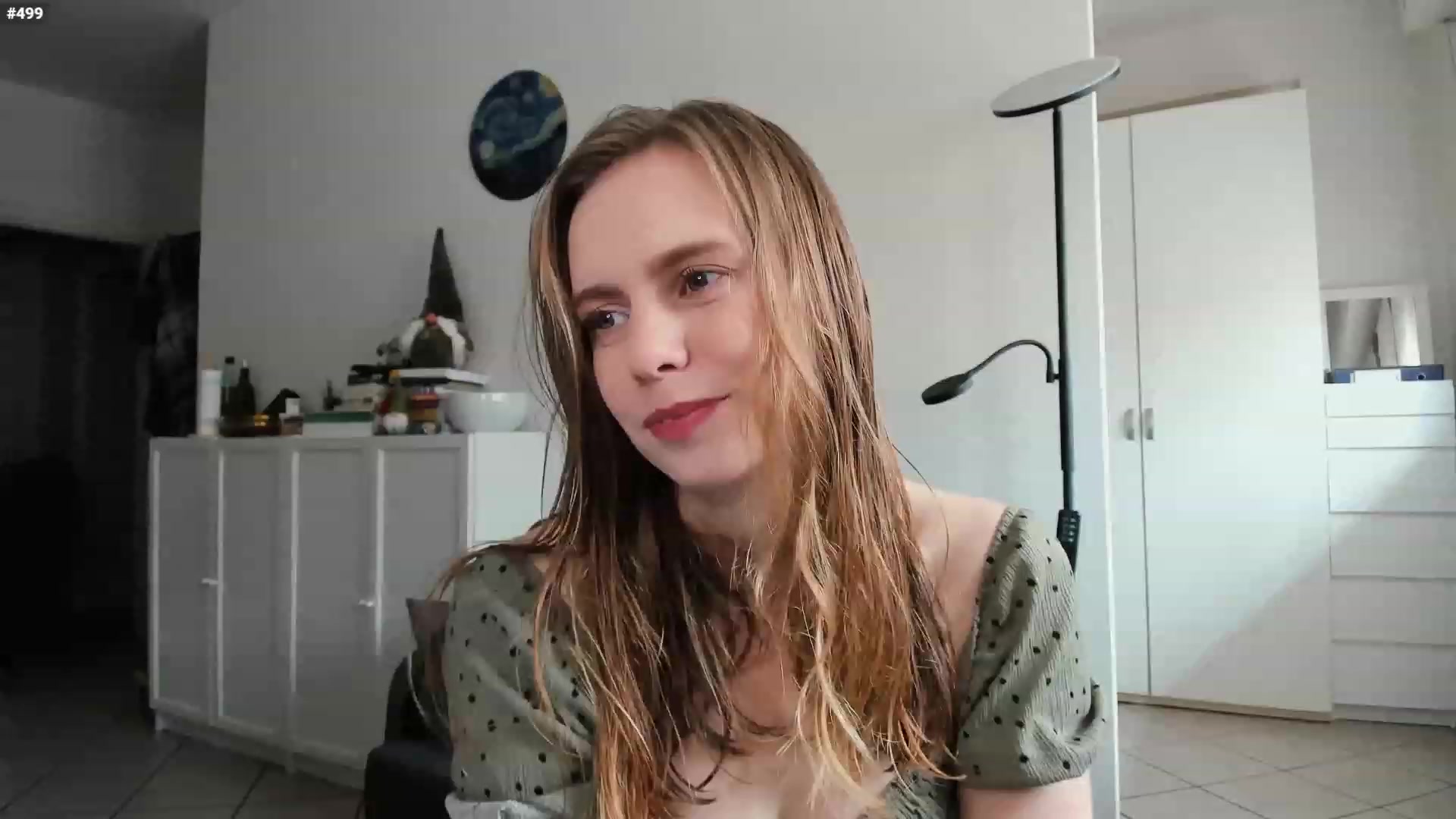 Gallery image thumbnail from Personage's myfreecams stream on, 03/20/2023, 14:17 image 1 of 20