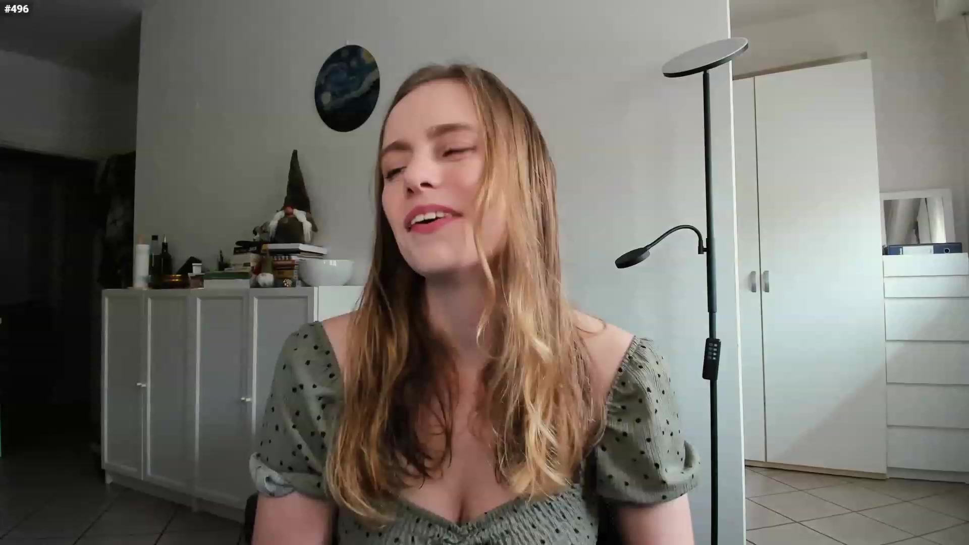 Gallery image thumbnail from Personage's myfreecams stream on, 03/20/2023, 14:17 image 9 of 20