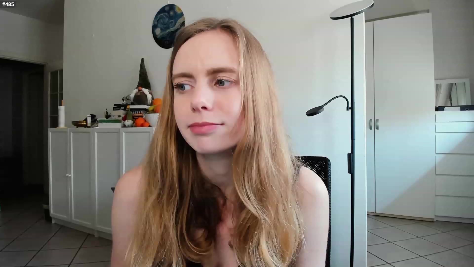 Gallery image thumbnail from Personage's myfreecams stream on, 03/21/2023, 14:46 image 9 of 20