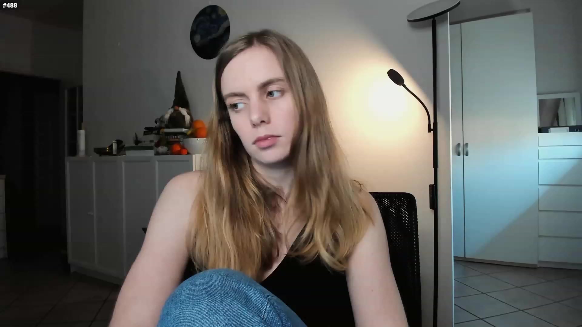 Gallery image thumbnail from Personage's myfreecams stream on, 03/21/2023, 15:28 image 20 of 20