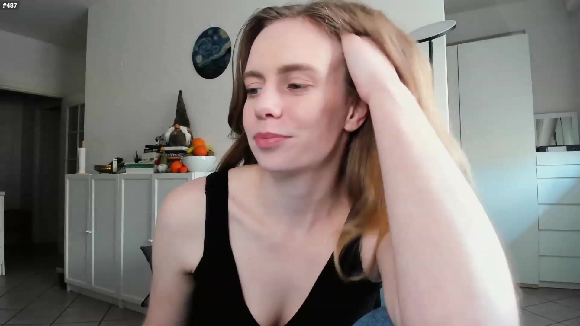 Gallery image thumbnail from Personage's myfreecams stream on, 03/21/2023, 15:28 image 6 of 20
