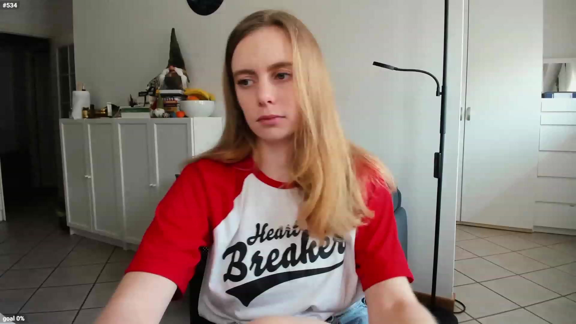 Gallery image thumbnail from Personage's myfreecams stream on, 03/23/2023, 14:35 image 17 of 20
