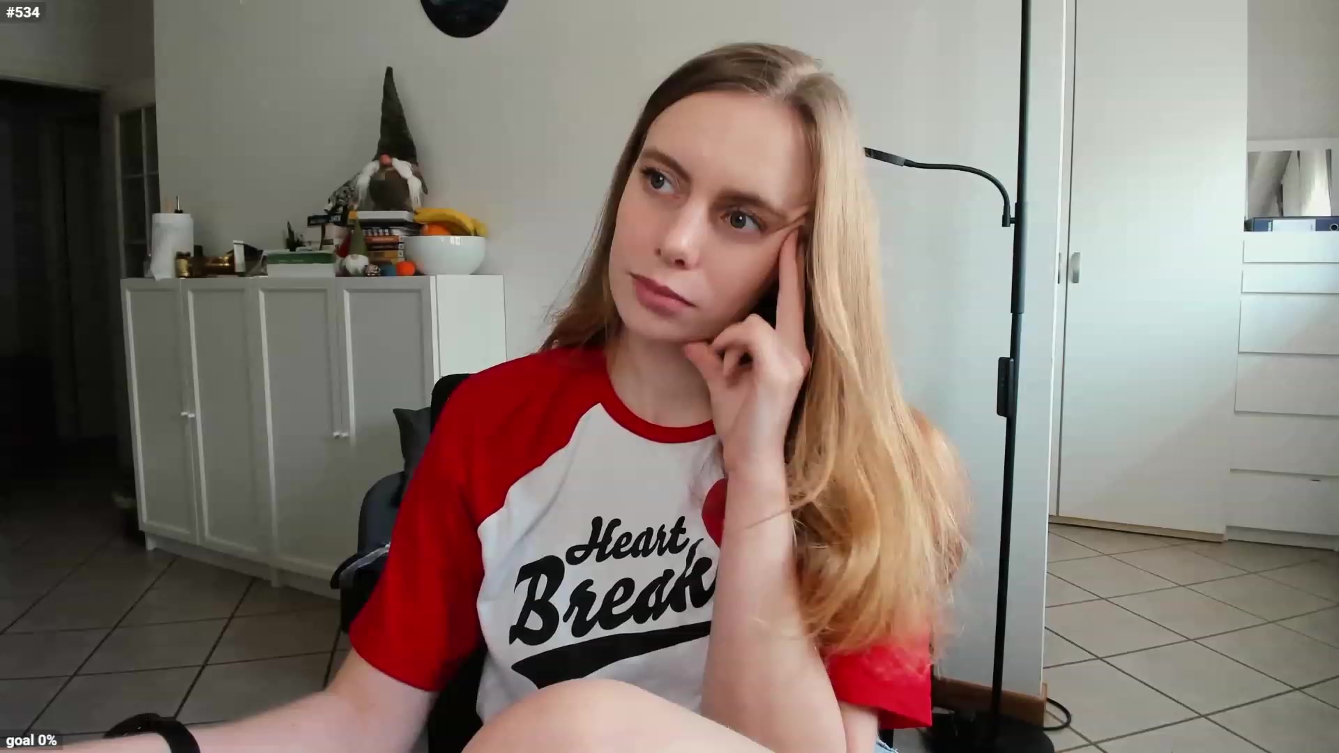 Gallery image thumbnail from Personage's myfreecams stream on, 03/23/2023, 14:35 image 16 of 20
