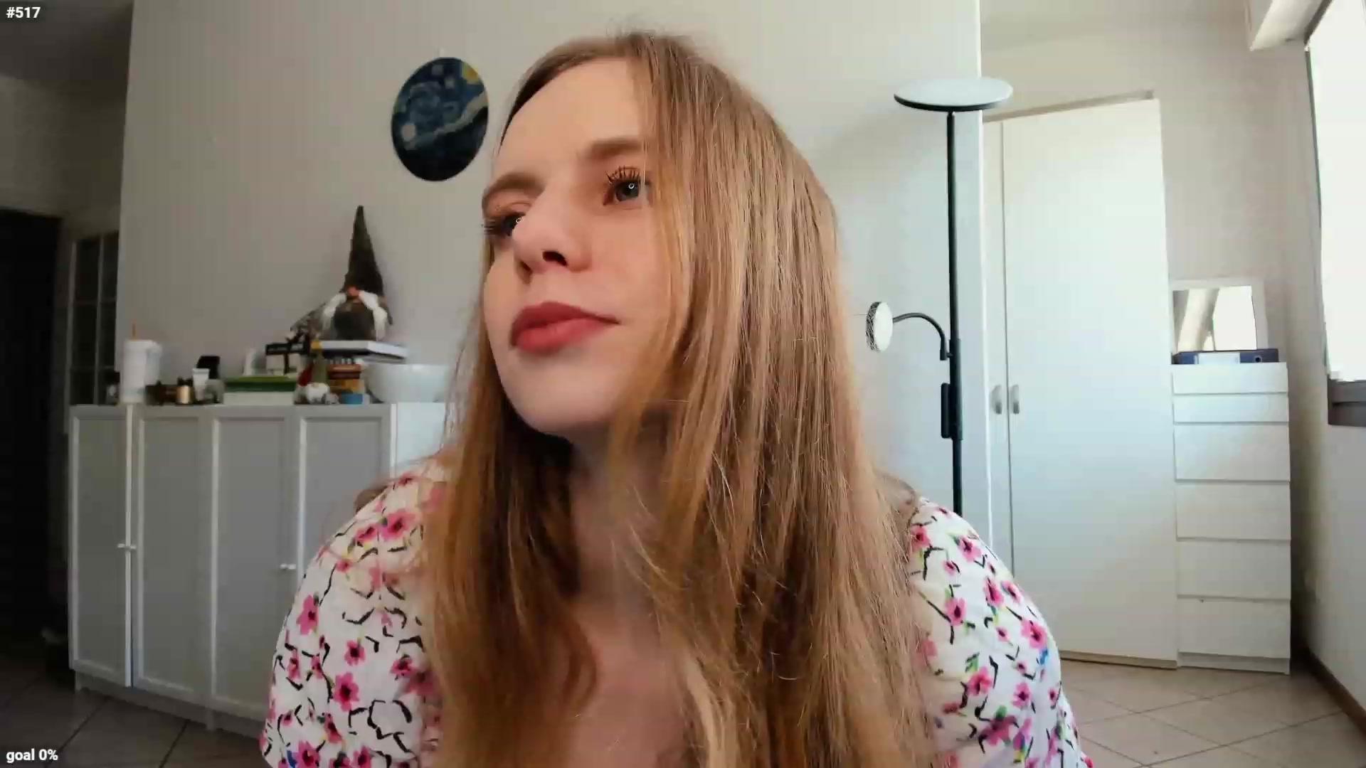 Gallery image thumbnail from Personage's myfreecams stream on, 03/28/2023, 13:19 image 8 of 20