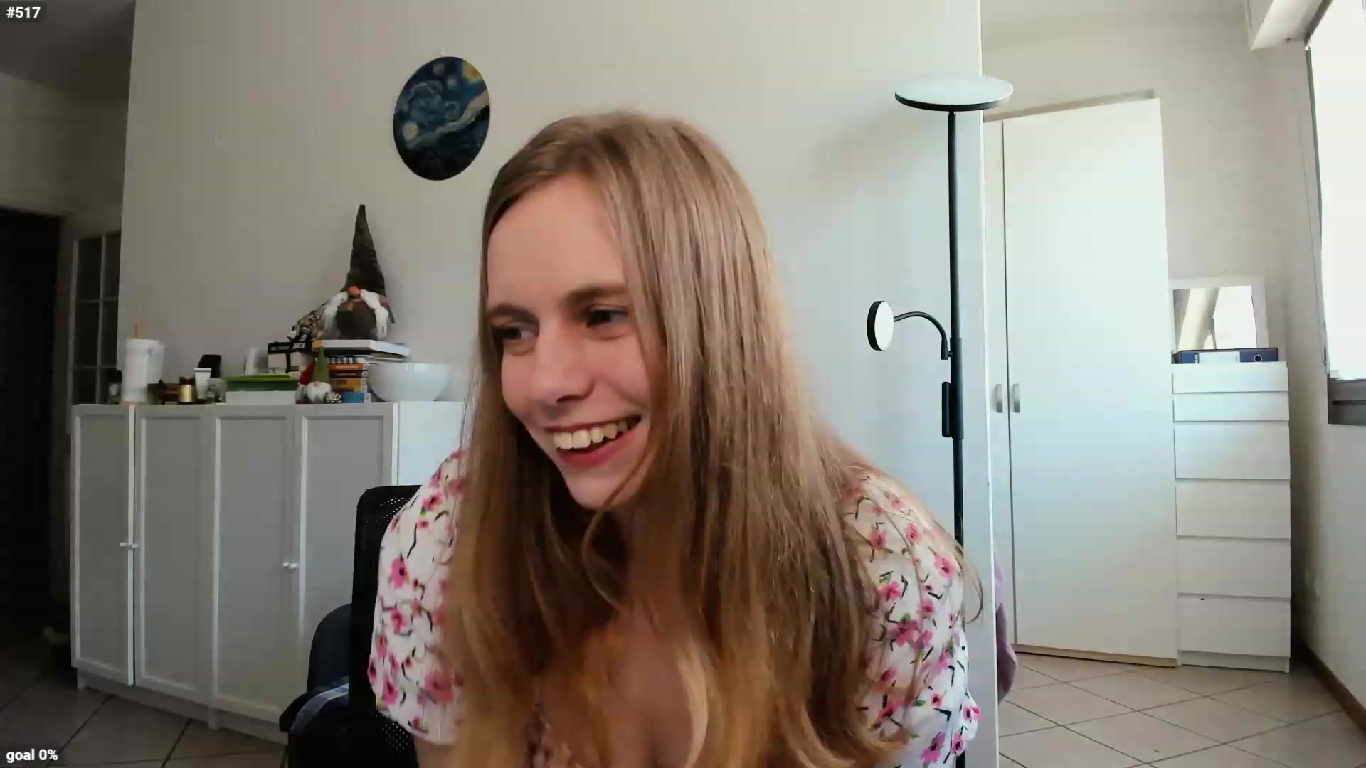 Gallery image thumbnail from Personage's myfreecams stream on, 03/28/2023, 13:19 image 9 of 20