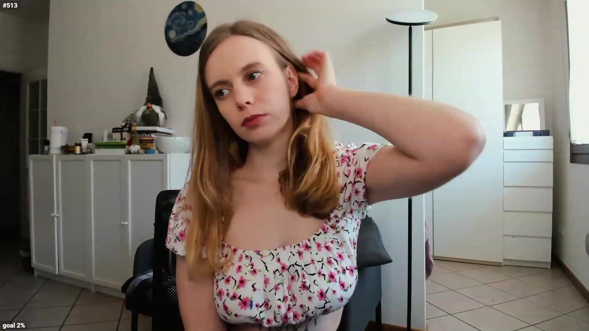 Gallery image thumbnail from Personage's myfreecams stream on, 03/28/2023, 13:19 image 14 of 20