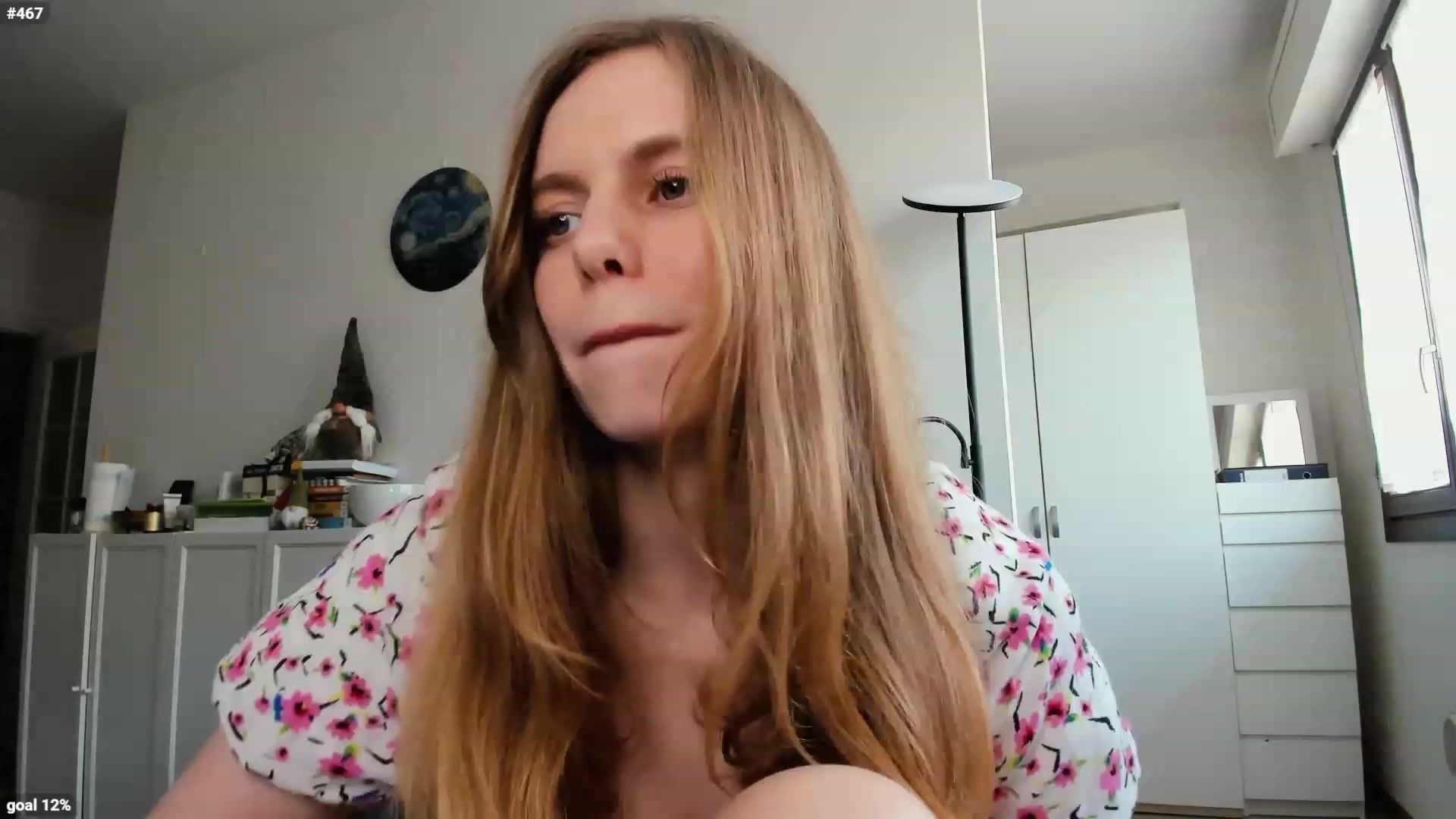 Gallery image thumbnail from Personage's myfreecams stream on, 03/28/2023, 15:08 image 14 of 20