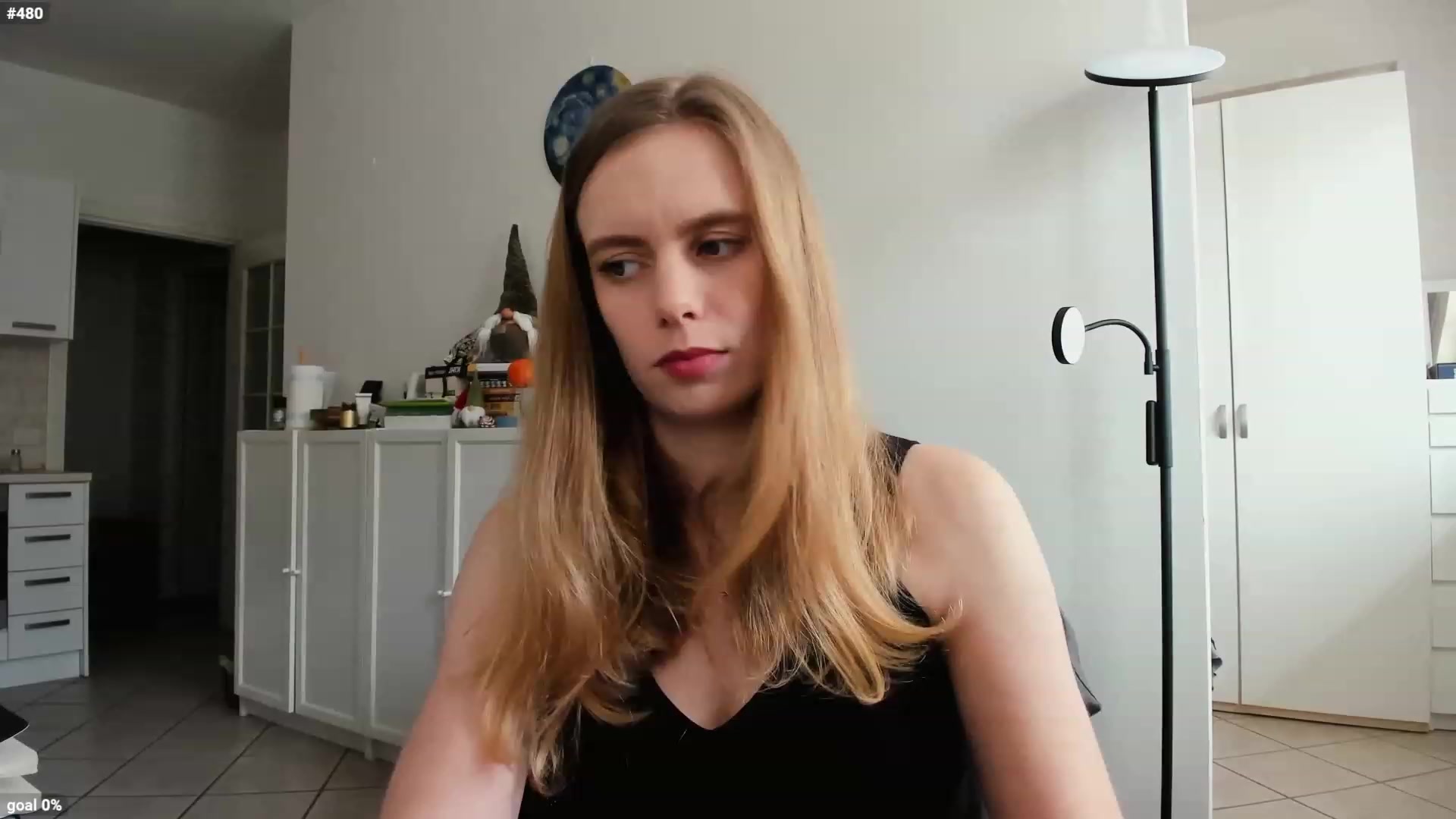 Gallery image thumbnail from Personage's myfreecams stream on, 03/29/2023, 11:58 image 17 of 20