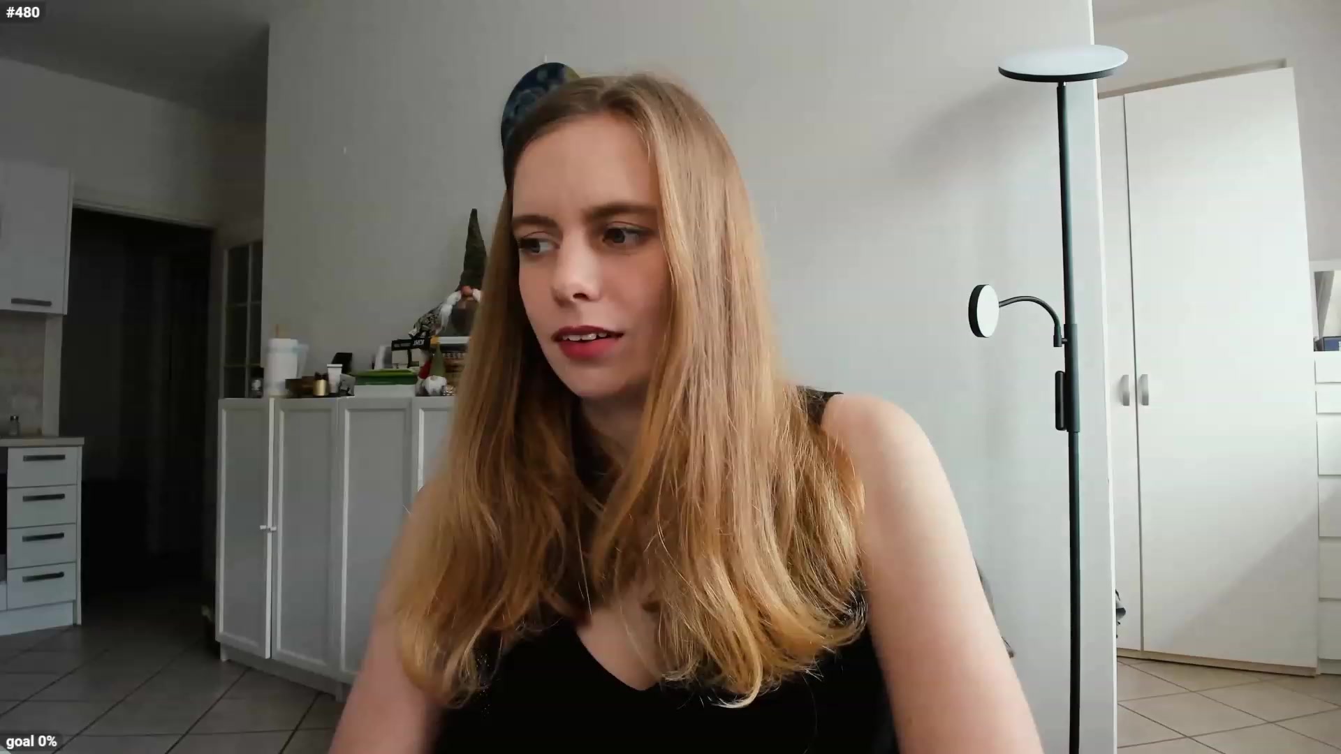 Gallery image thumbnail from Personage's myfreecams stream on, 03/29/2023, 11:58 image 9 of 20