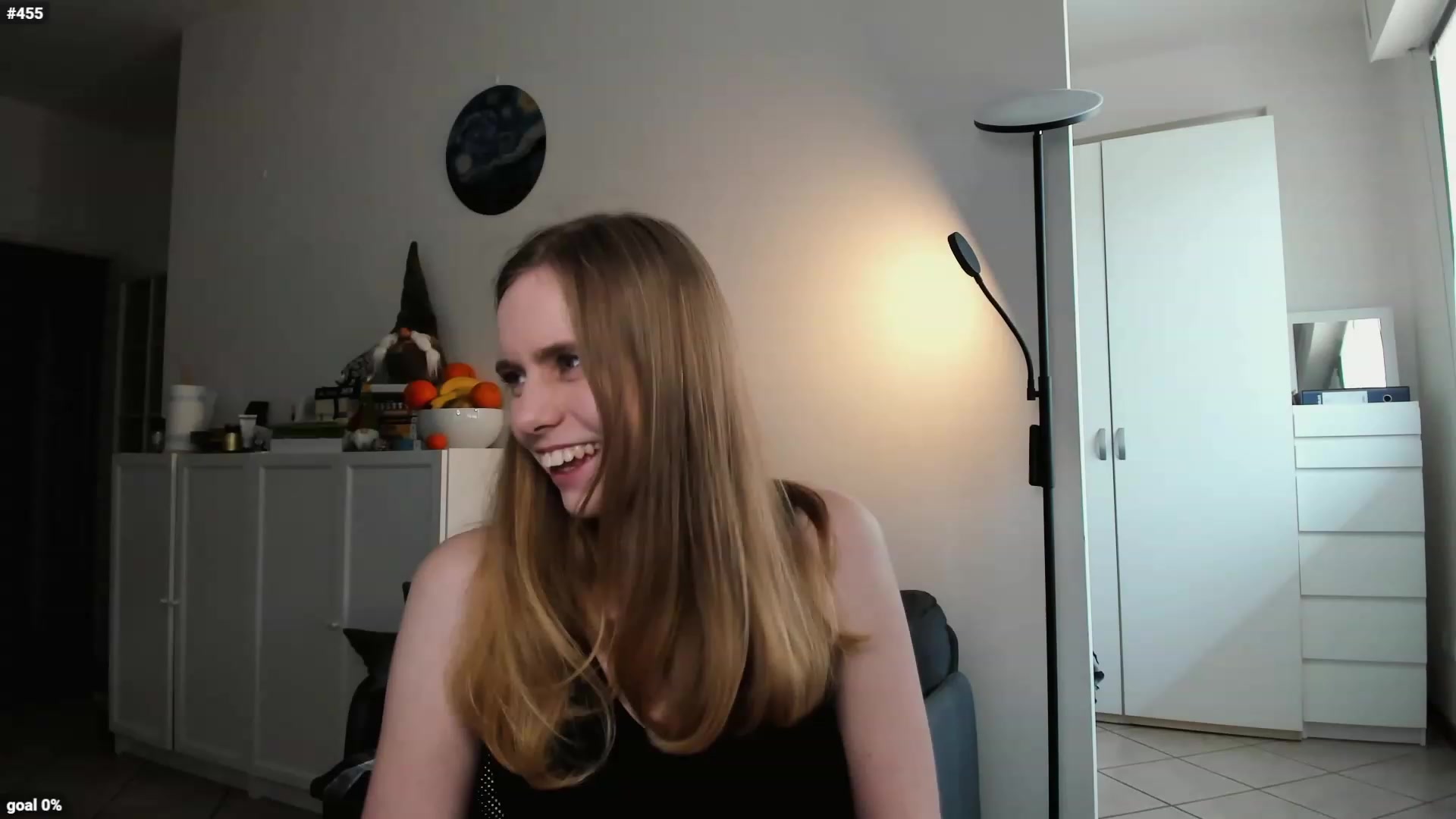 Gallery image thumbnail from Personage's myfreecams stream on, 03/29/2023, 13:48 image 19 of 20