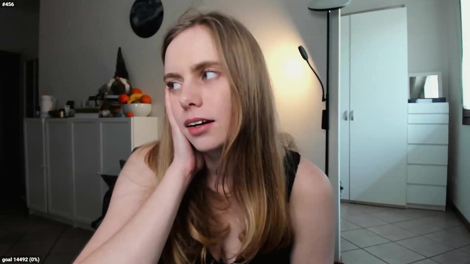Gallery image thumbnail from Personage's myfreecams stream on, 03/29/2023, 16:36 image 13 of 20