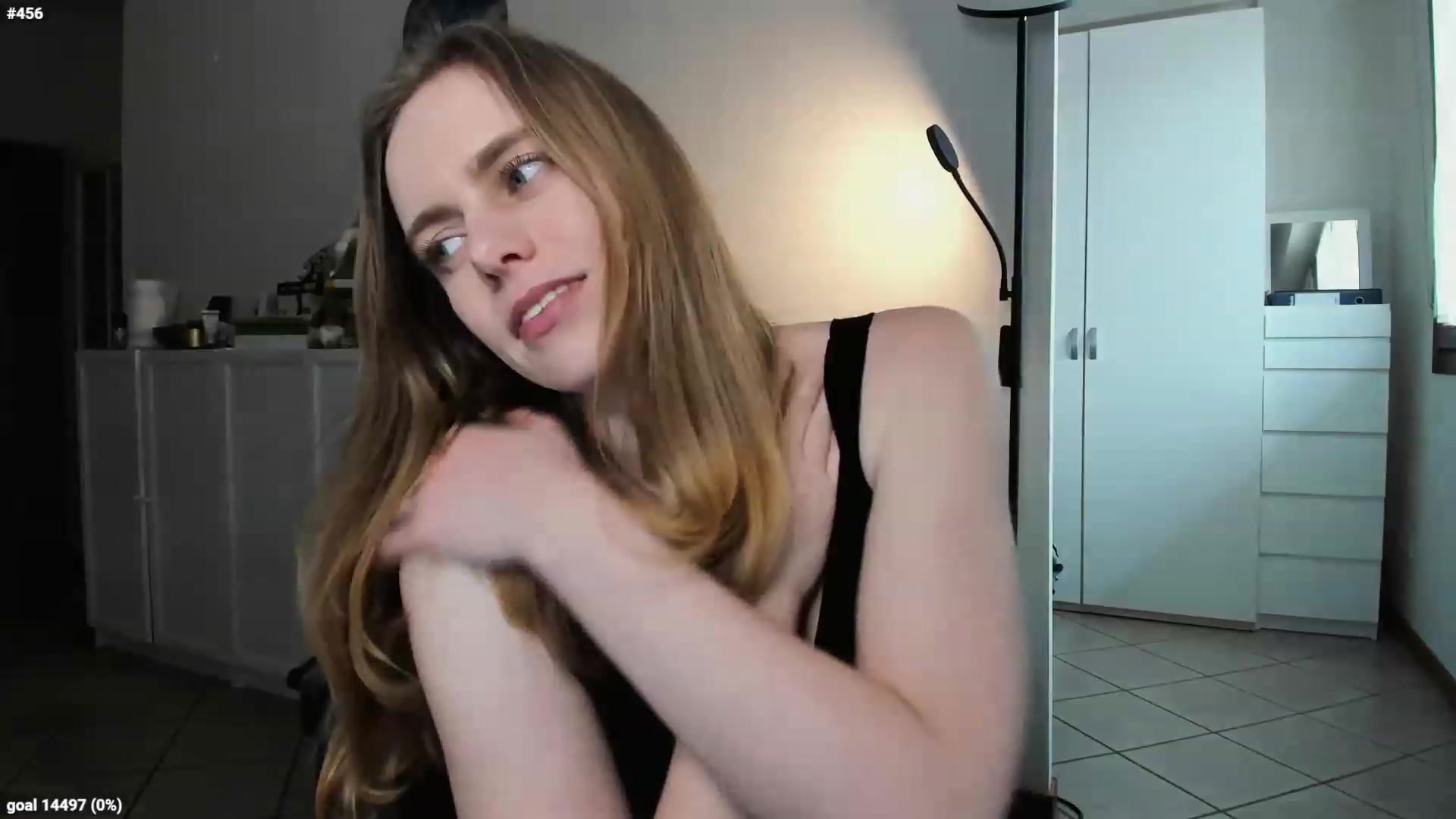 Gallery image thumbnail from Personage's myfreecams stream on, 03/29/2023, 16:36 image 12 of 20