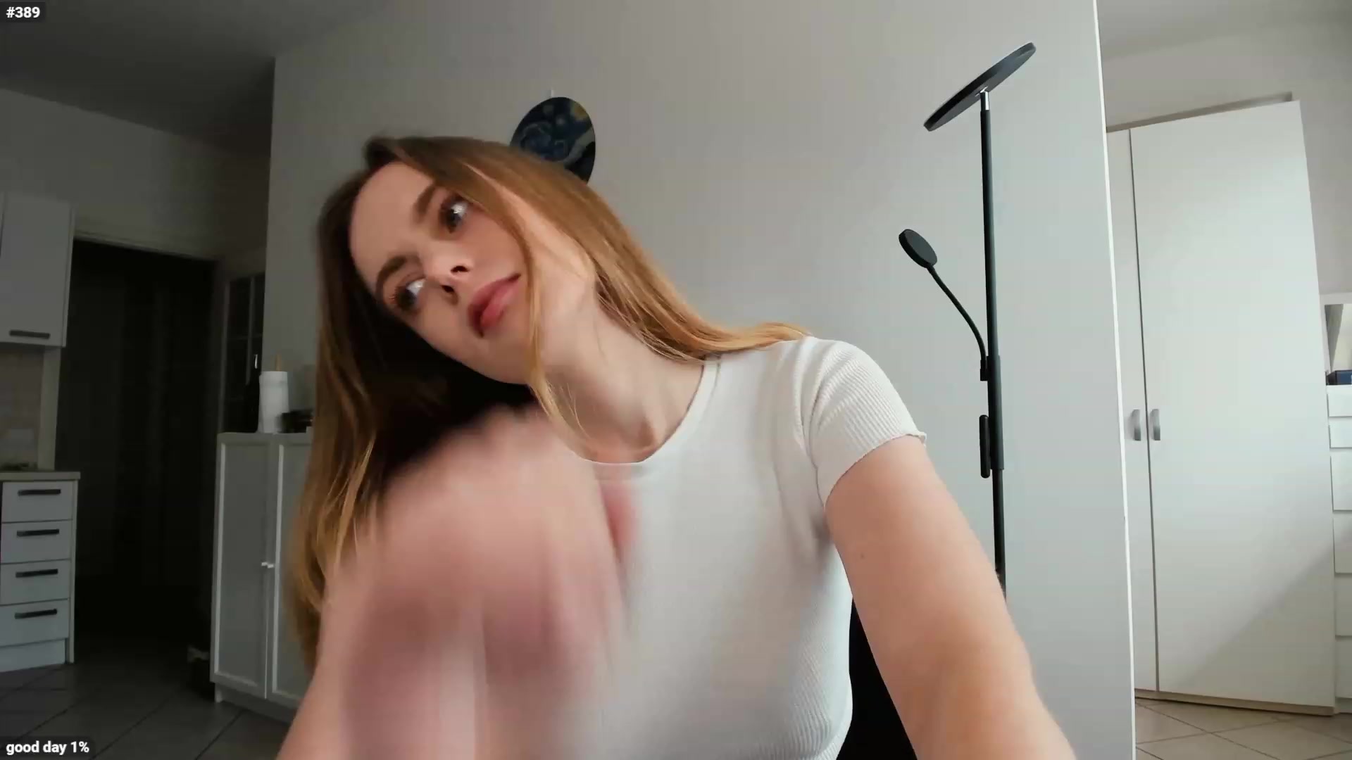 Gallery image thumbnail from Personage's myfreecams stream on, 04/08/2023, 13:43 image 19 of 20