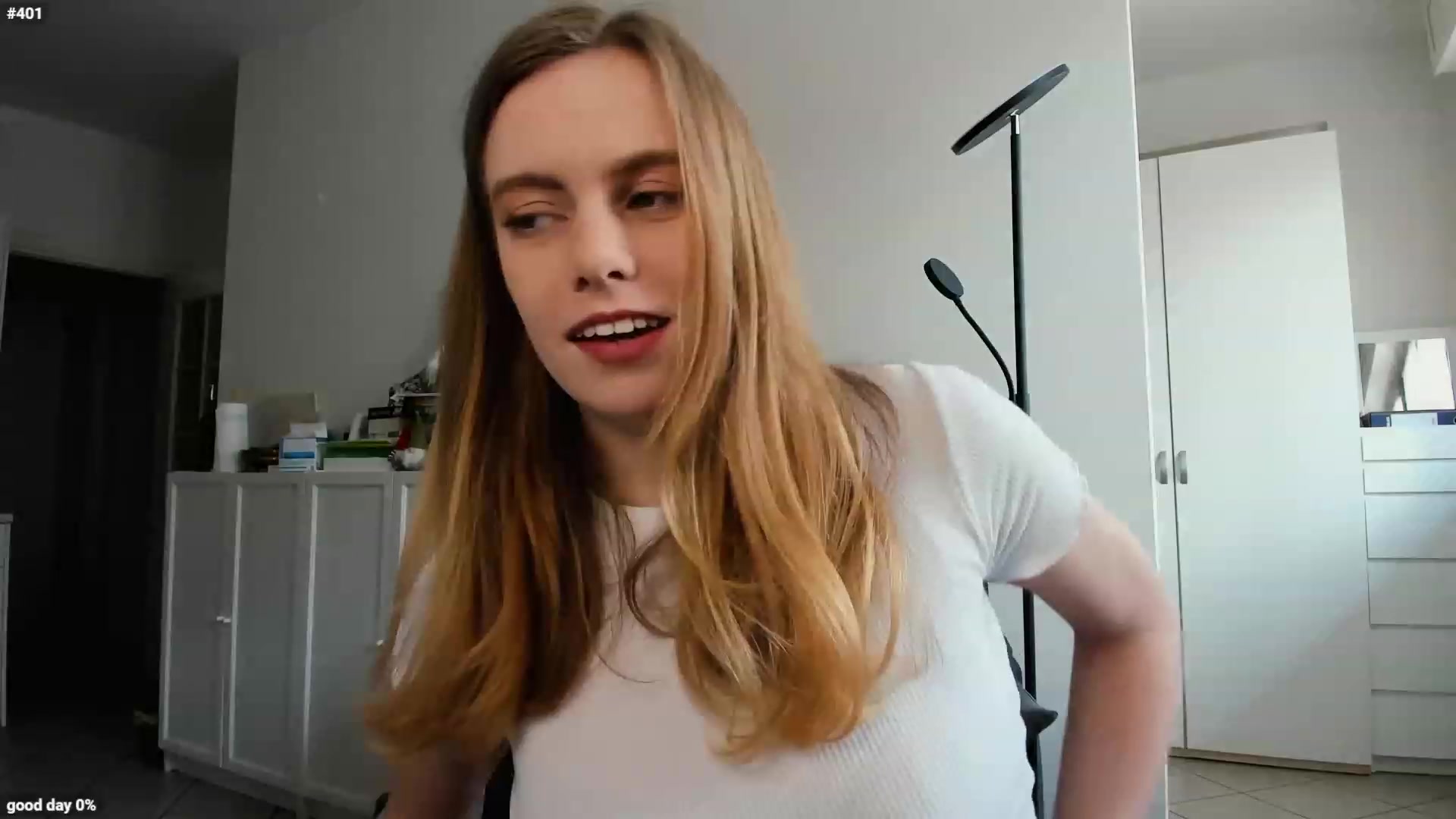 Gallery image thumbnail from Personage's myfreecams stream on, 04/08/2023, 13:43 image 3 of 20