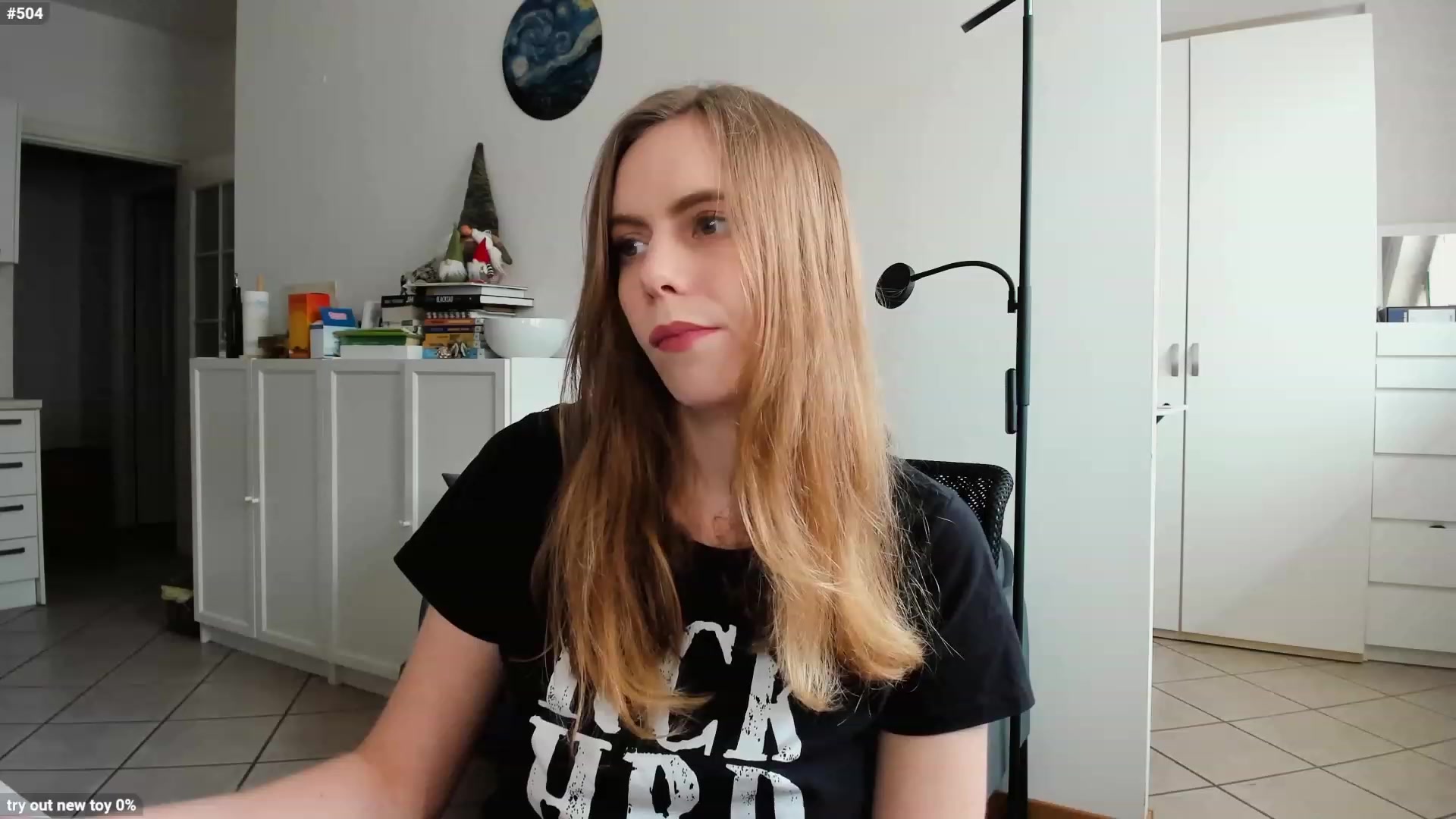 Gallery image thumbnail from Personage's myfreecams stream on, 04/13/2023, 12:33 image 3 of 20