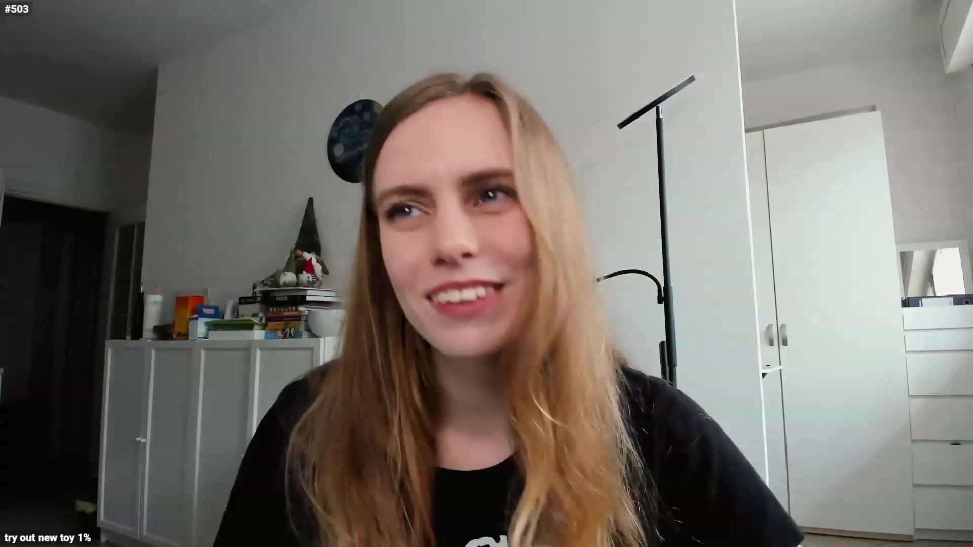 Gallery image thumbnail from Personage's myfreecams stream on, 04/13/2023, 12:33 image 16 of 20