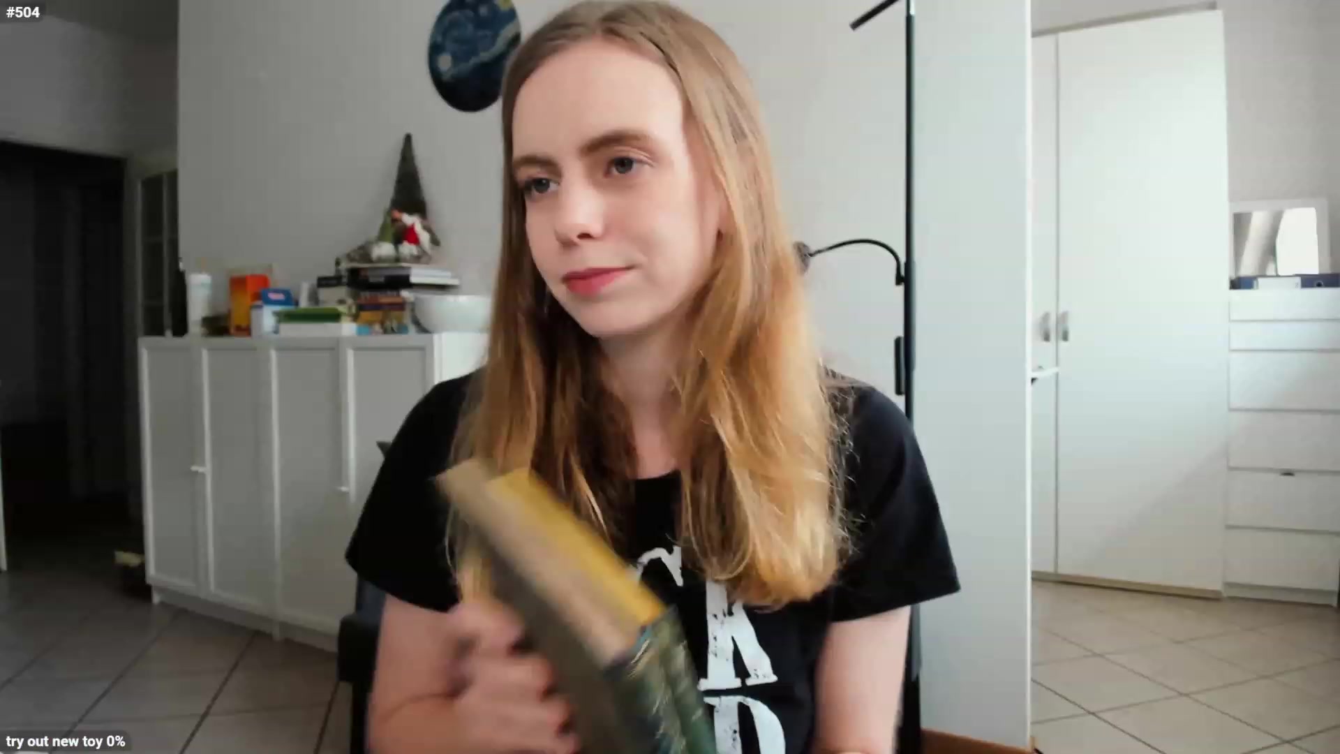 Gallery image thumbnail from Personage's myfreecams stream on, 04/13/2023, 12:33 image 8 of 20