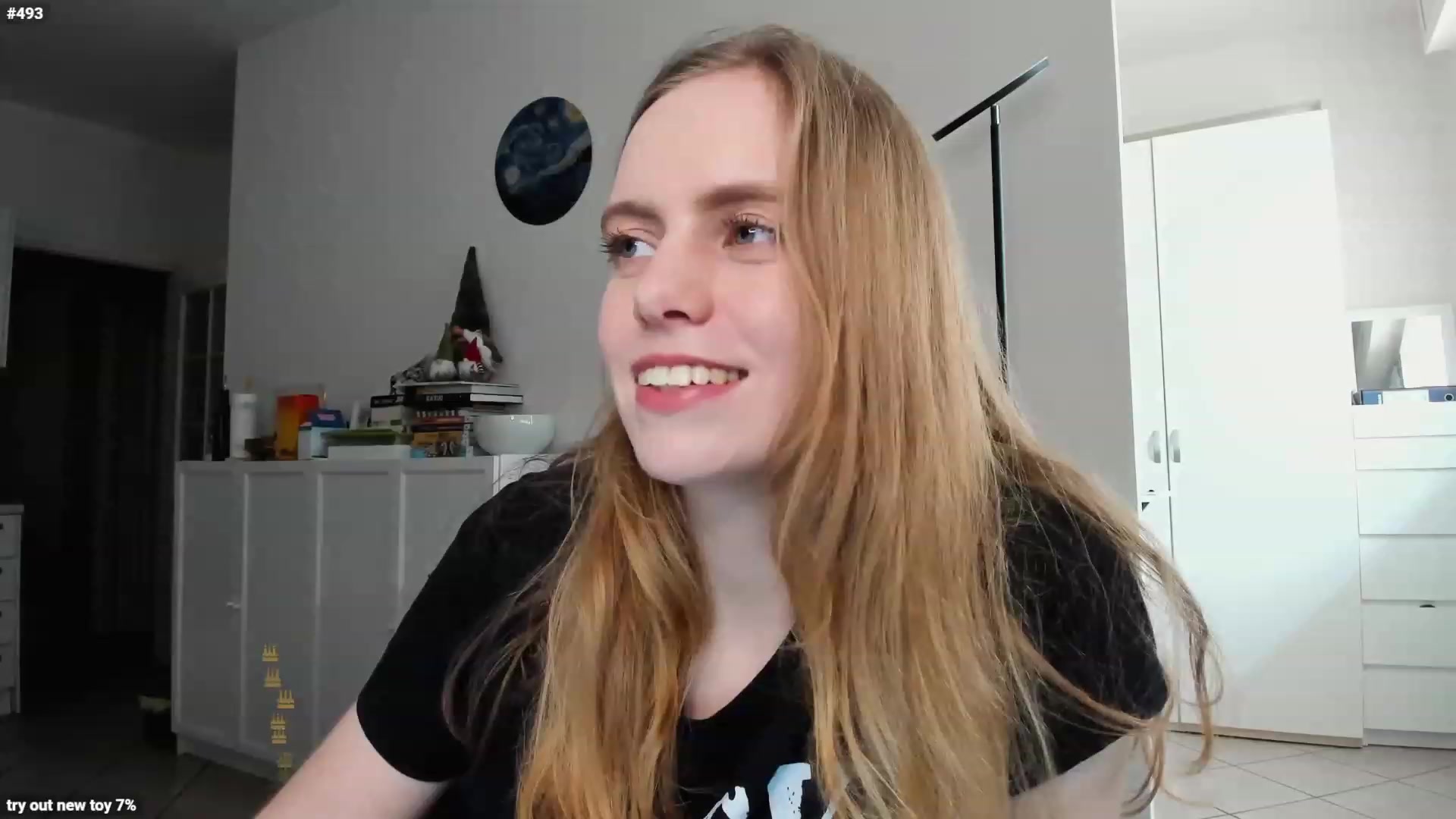 Gallery image thumbnail from Personage's myfreecams stream on, 04/13/2023, 12:33 image 20 of 20