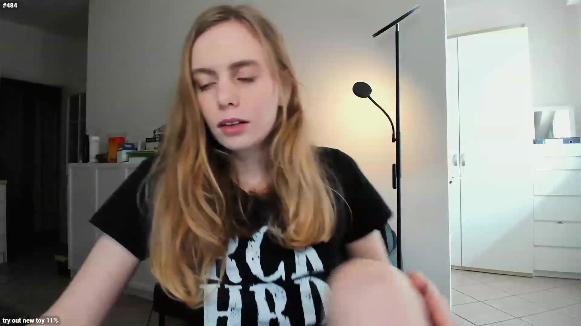 Gallery image thumbnail from Personage's myfreecams stream on, 04/13/2023, 14:24 image 9 of 20